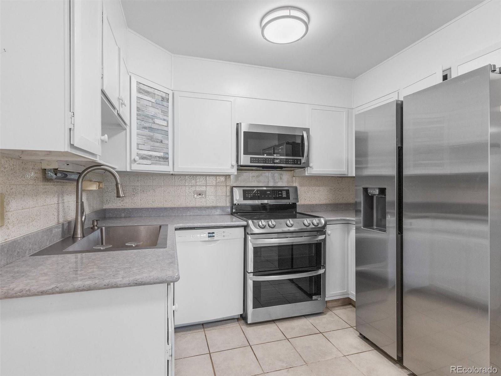 MLS Image #15 for 9155 e center avenue,denver, Colorado
