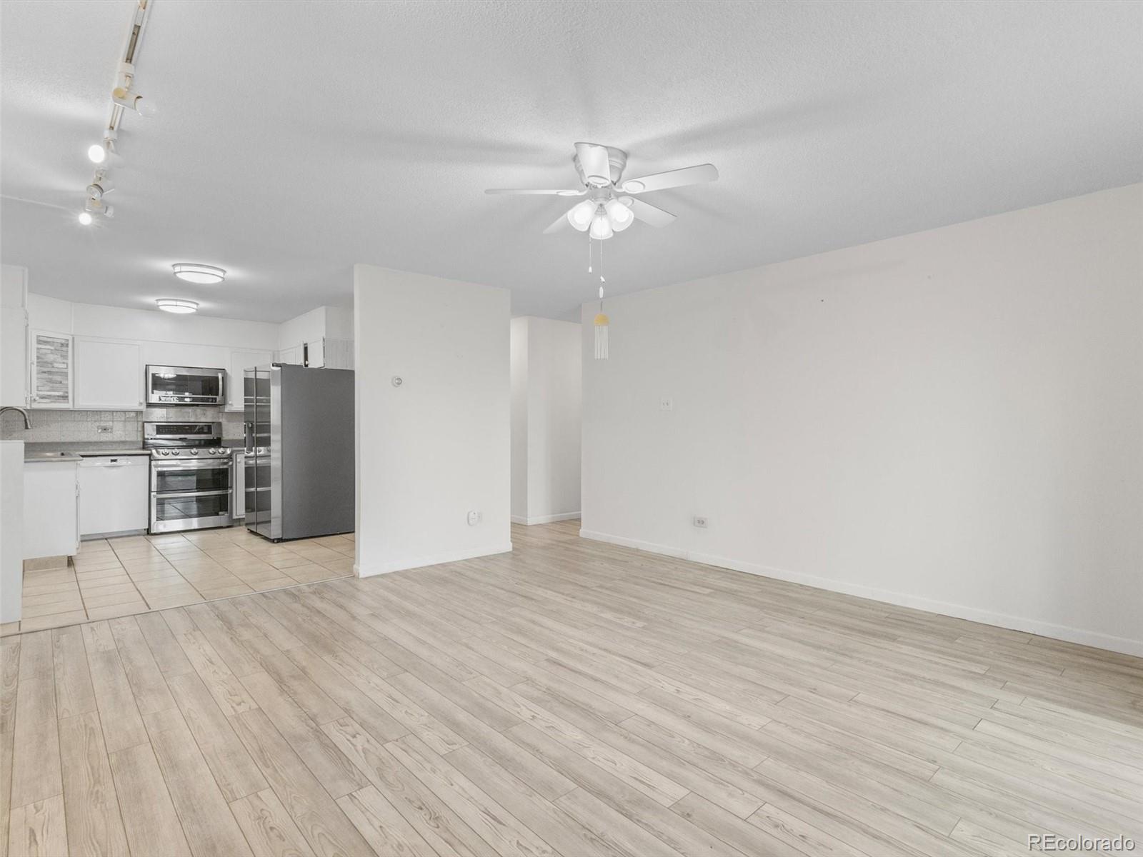MLS Image #16 for 9155 e center avenue,denver, Colorado