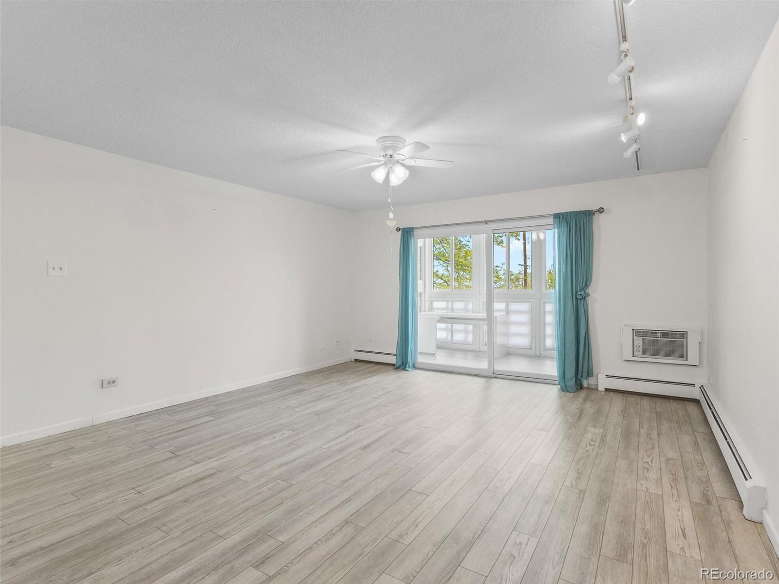 MLS Image #6 for 9155 e center avenue,denver, Colorado
