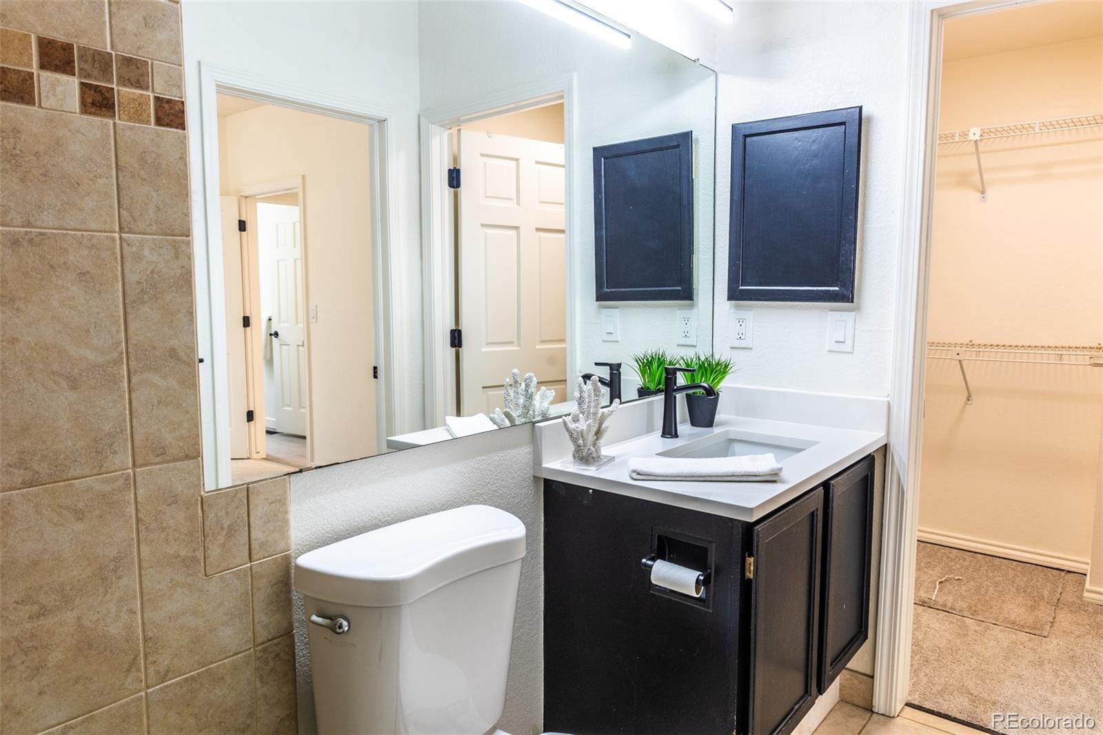 MLS Image #25 for 3016 w prentice avenue l,littleton, Colorado