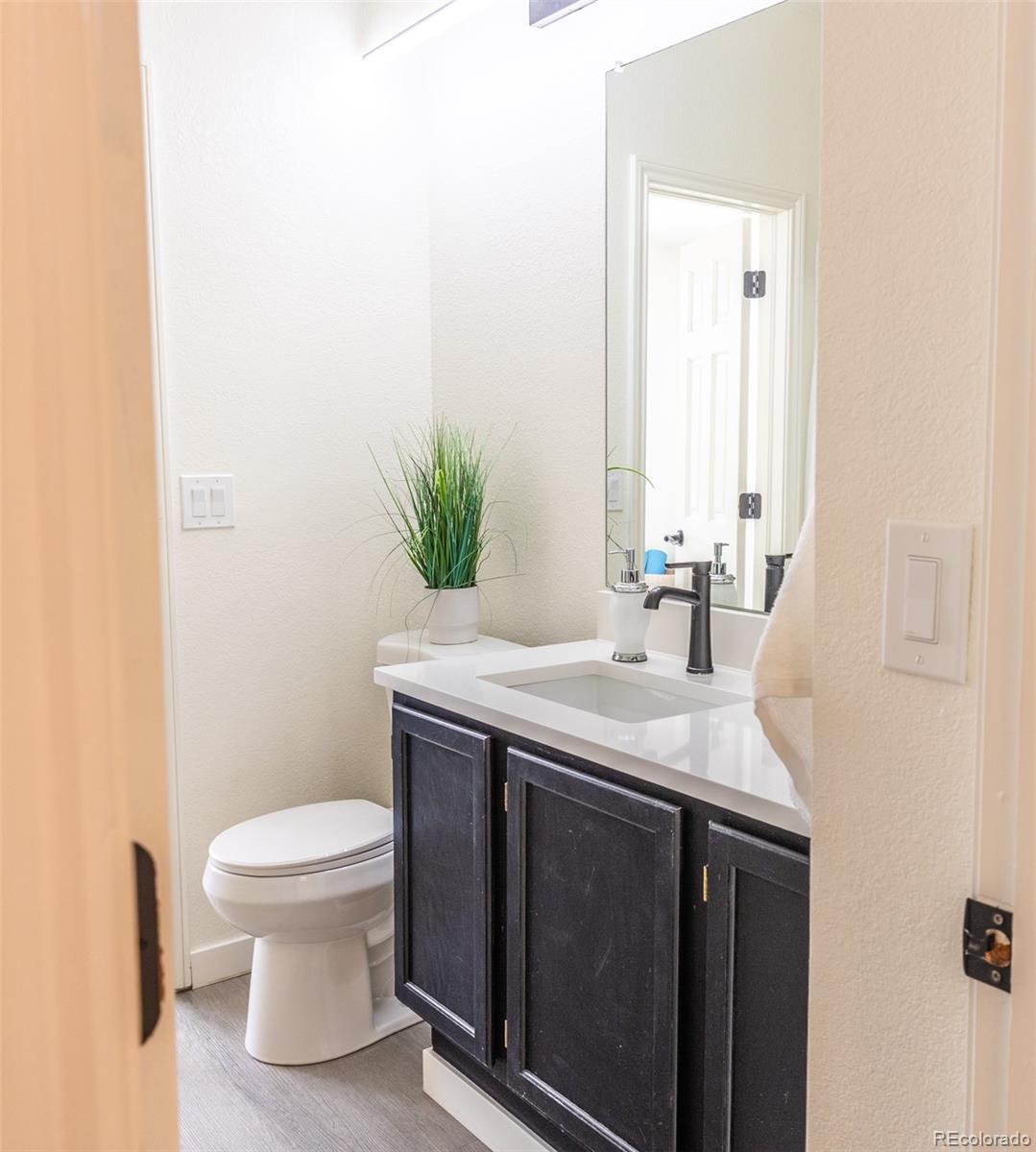 MLS Image #31 for 3016 w prentice avenue l,littleton, Colorado