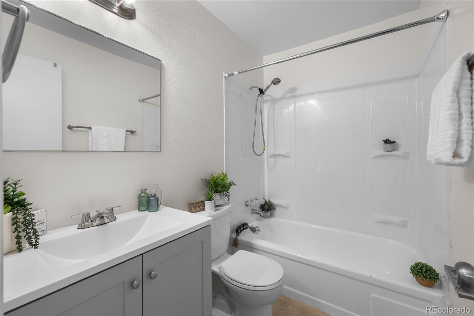 MLS Image #26 for 4565 s lowell boulevard,denver, Colorado