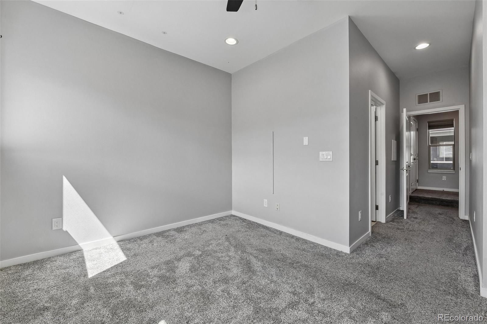 MLS Image #20 for 1883  vine street,denver, Colorado