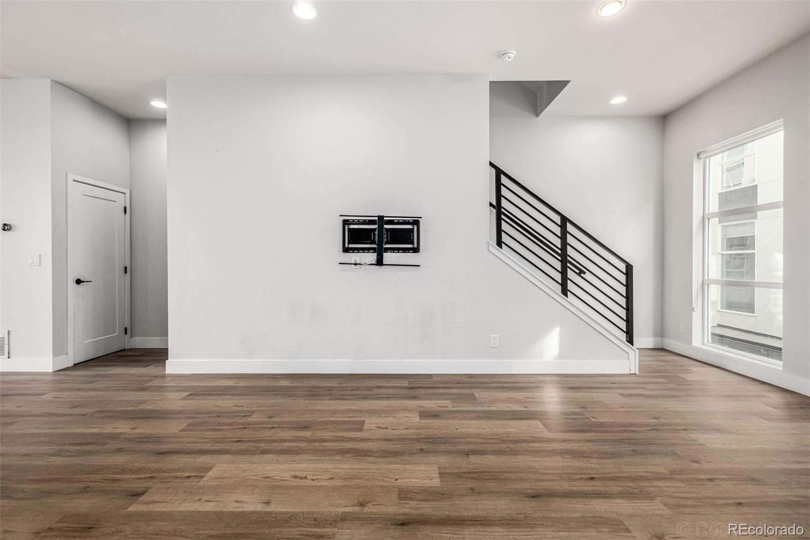 MLS Image #19 for 3037 w 19th avenue ,denver, Colorado