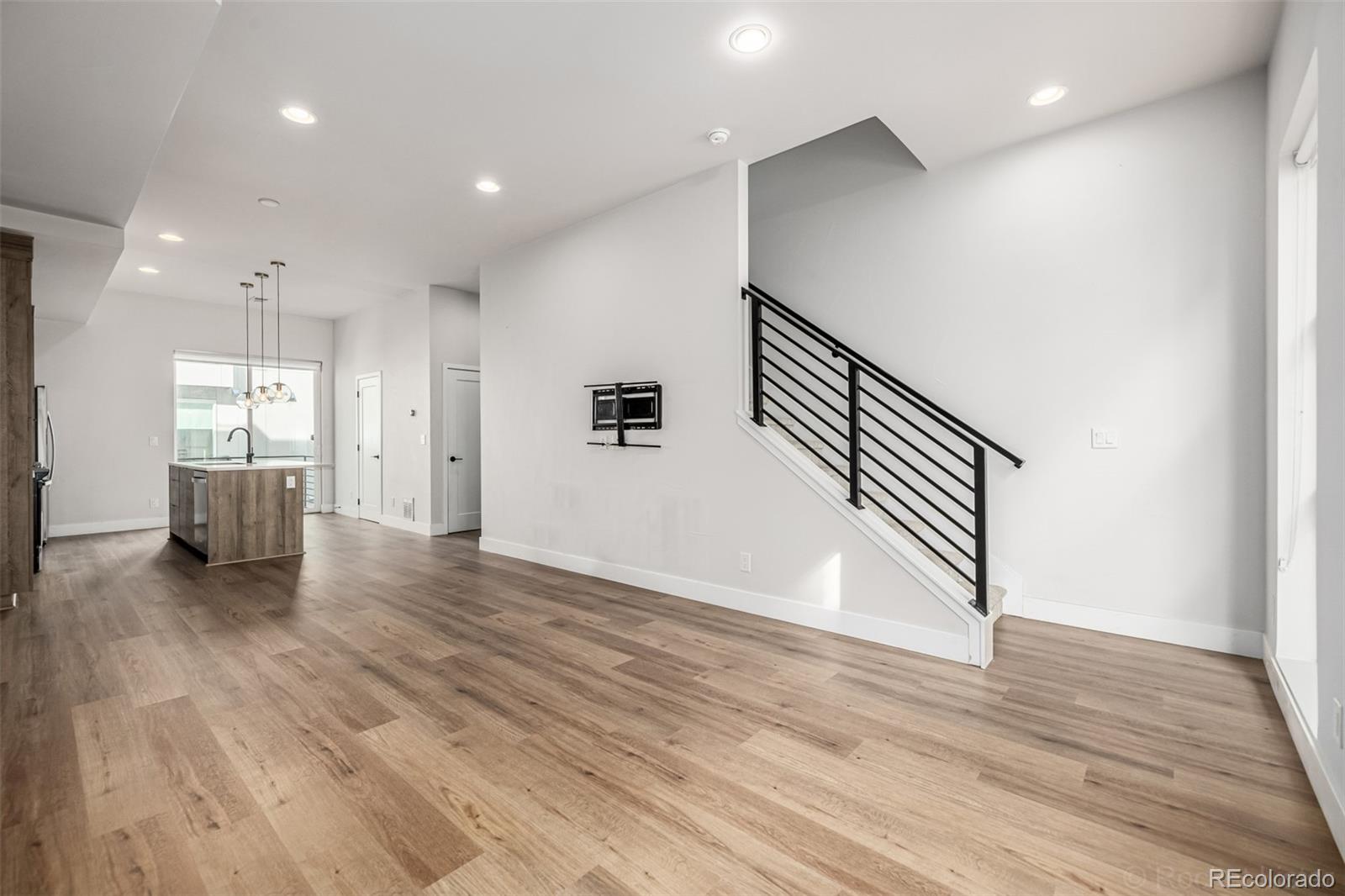 MLS Image #20 for 3037 w 19th avenue ,denver, Colorado