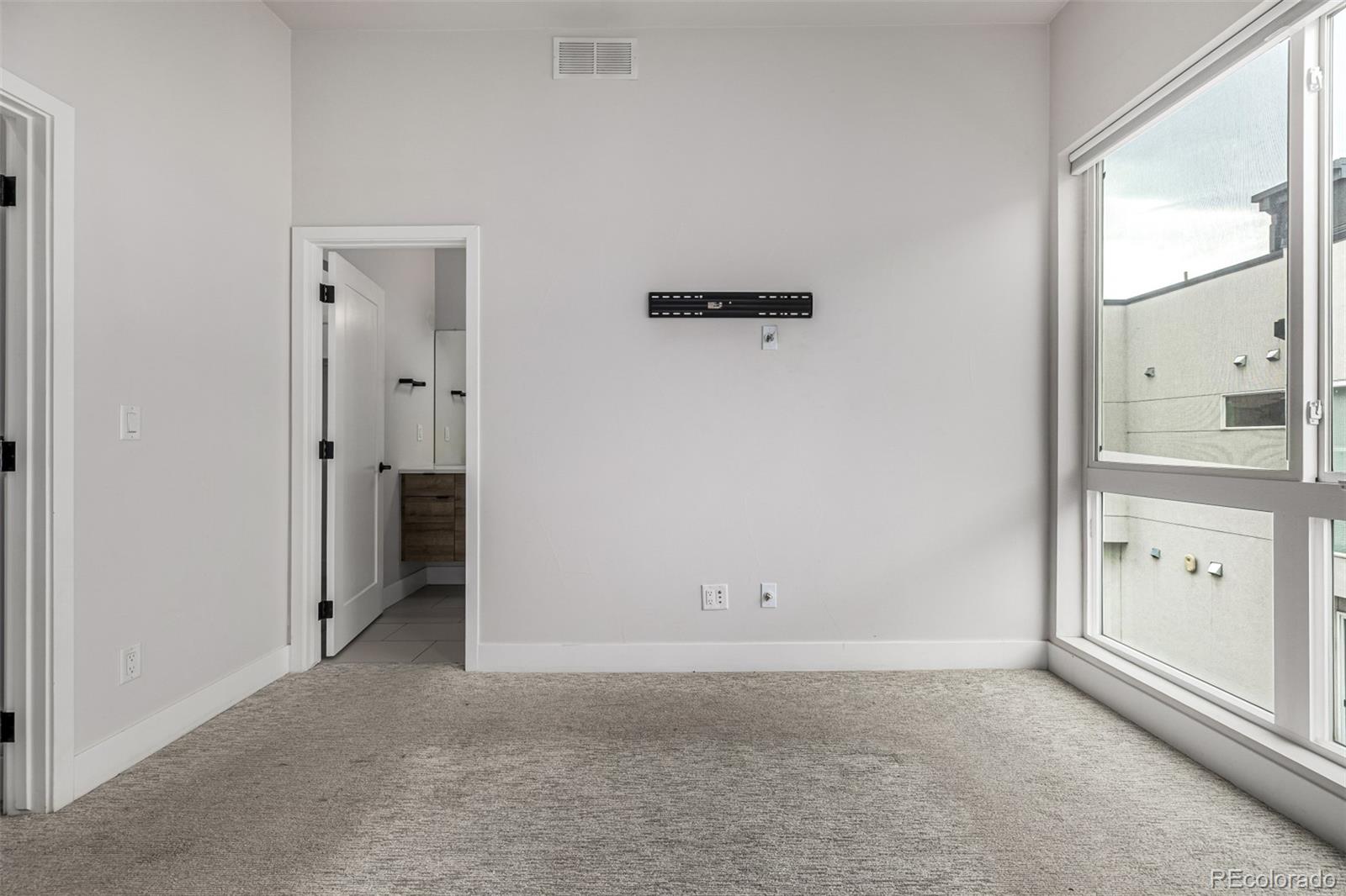 MLS Image #23 for 3037 w 19th avenue ,denver, Colorado