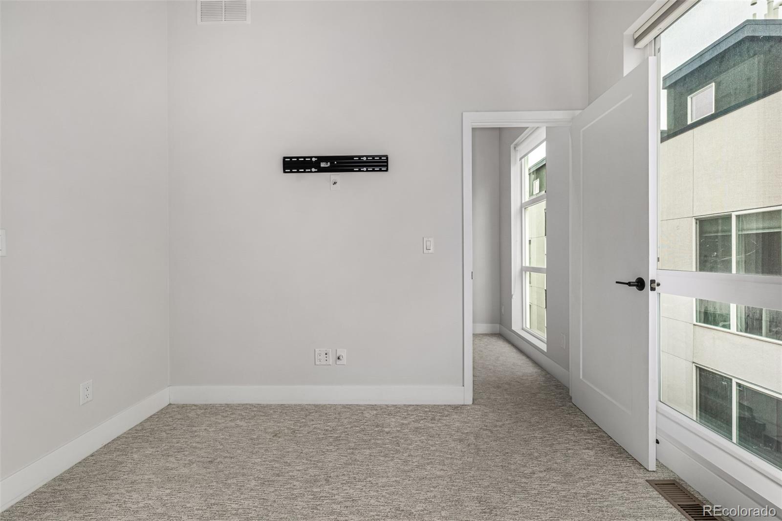 MLS Image #31 for 3037 w 19th avenue ,denver, Colorado