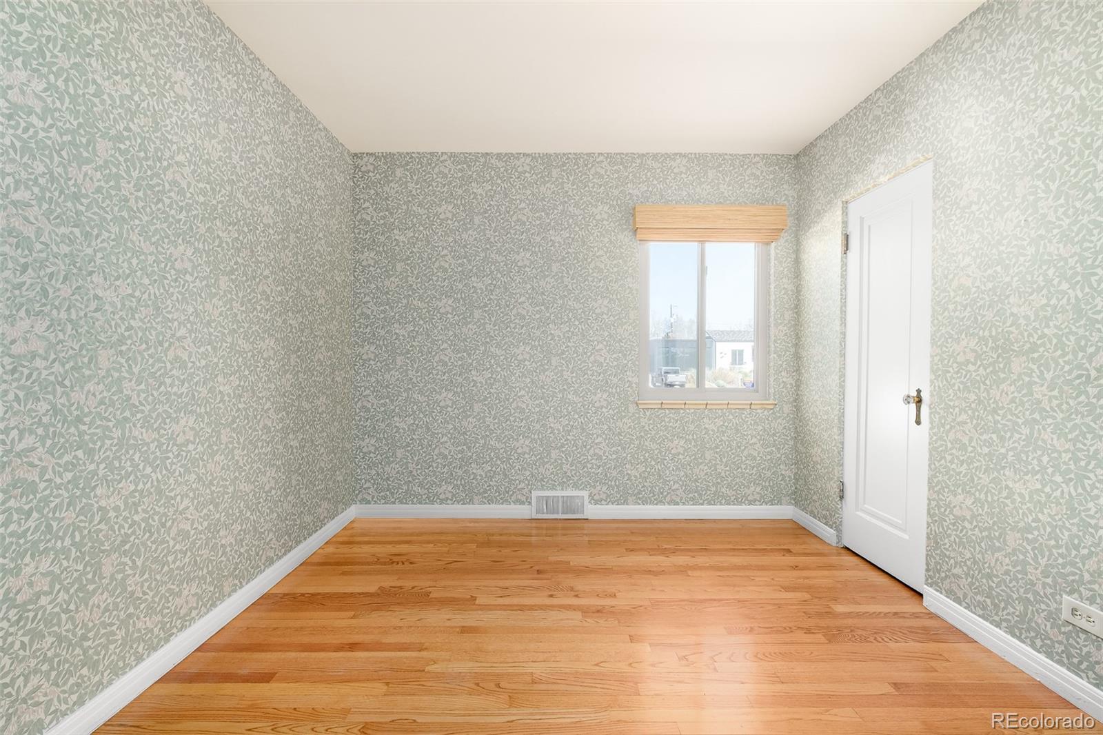 MLS Image #18 for 3270  zenobia street,denver, Colorado