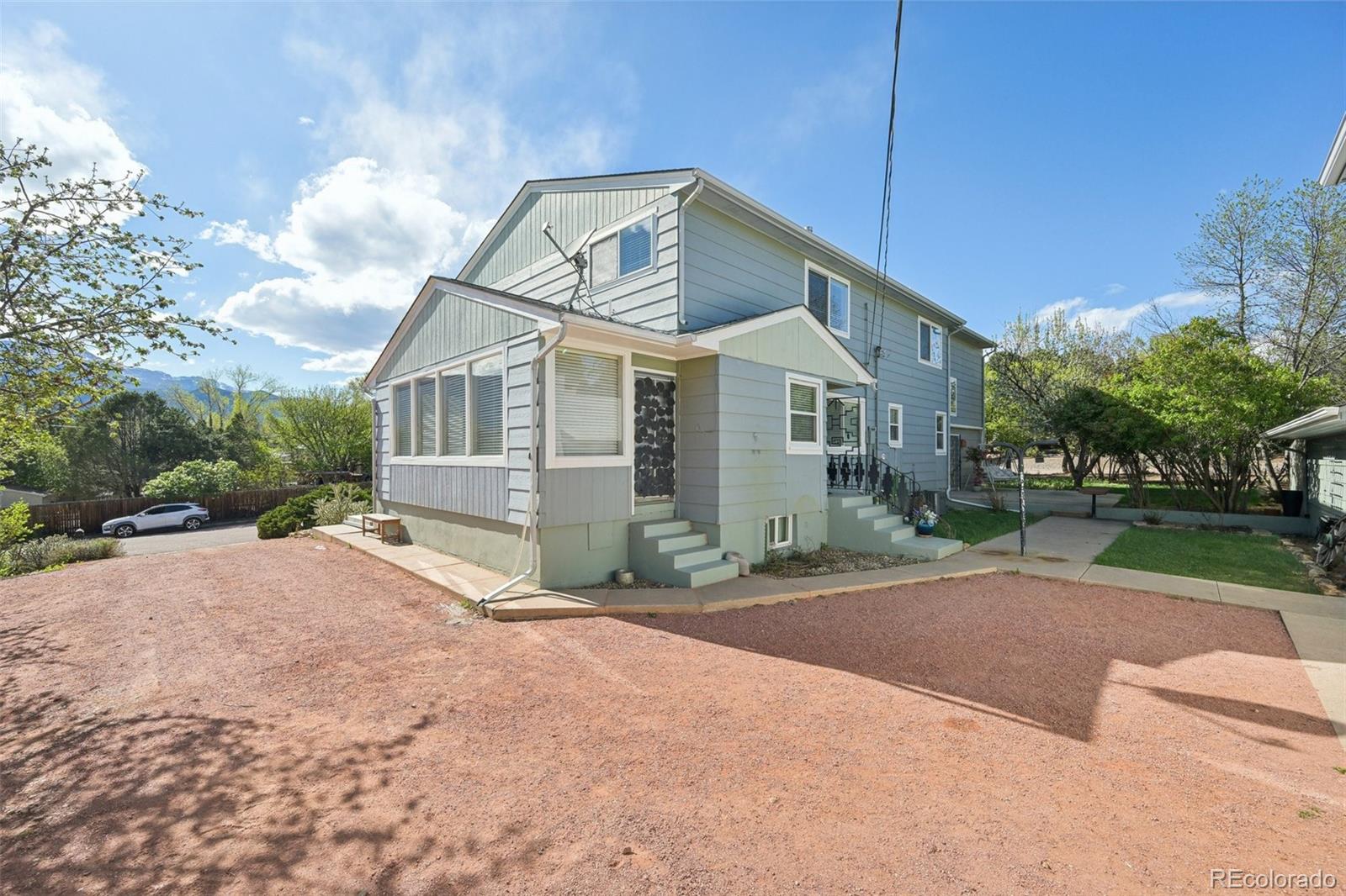 MLS Image #1 for 1055 n 18th street,colorado springs, Colorado