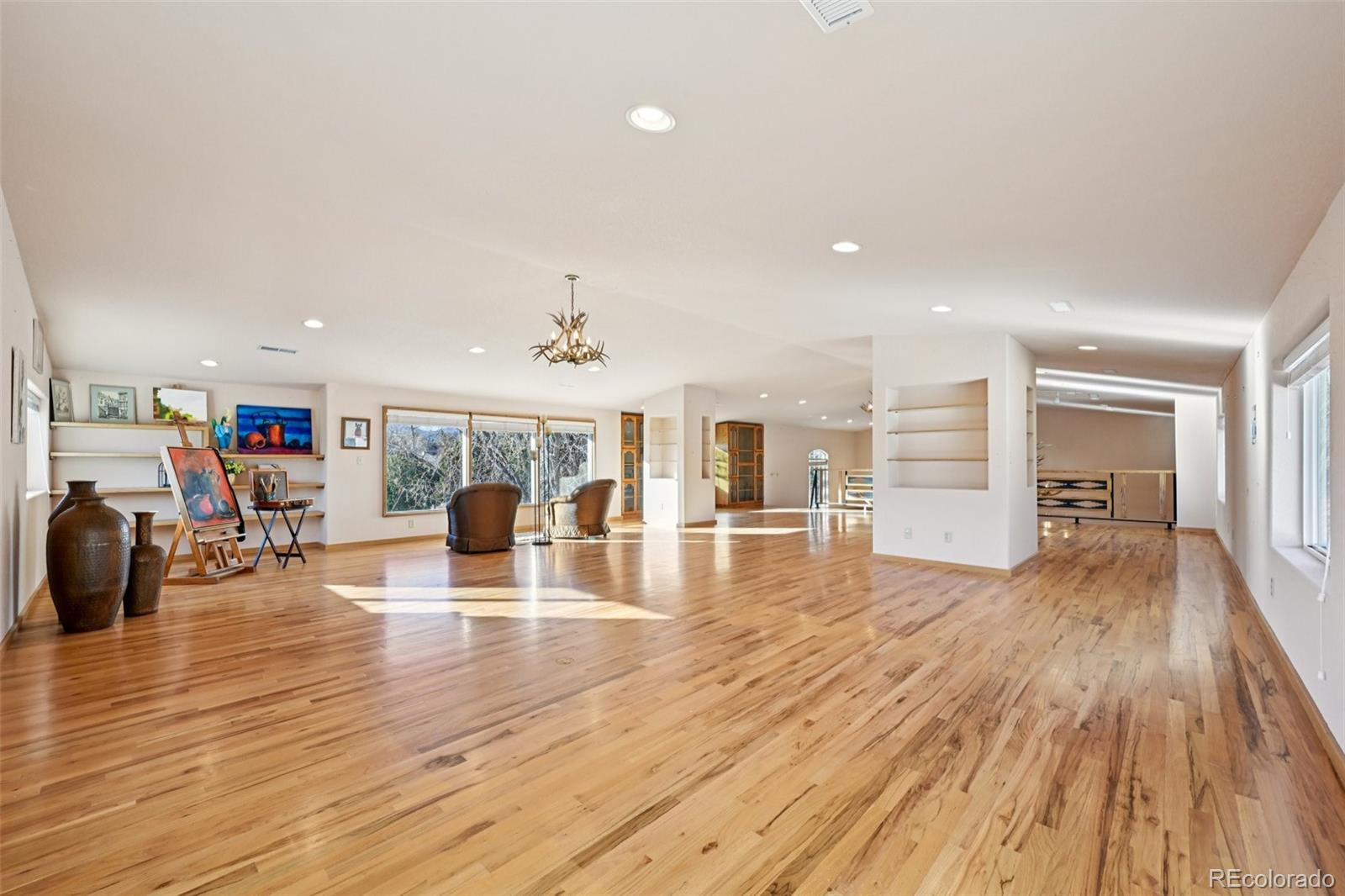 MLS Image #21 for 1055 n 18th street,colorado springs, Colorado