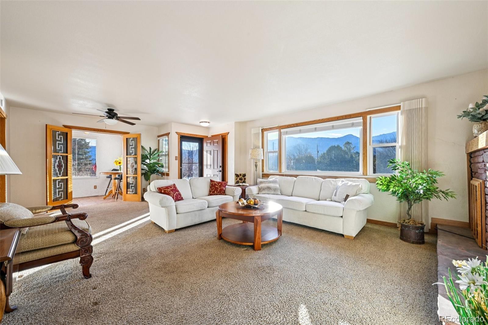 MLS Image #3 for 1055 n 18th street,colorado springs, Colorado