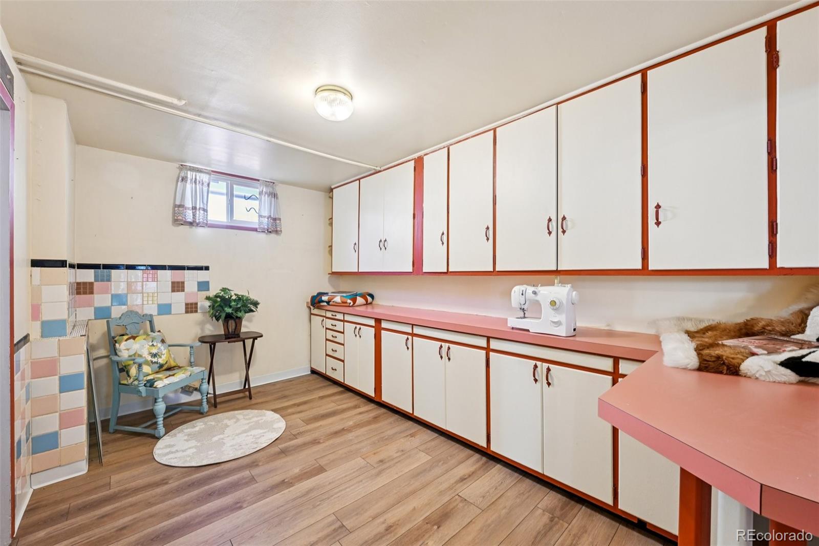 MLS Image #33 for 1055 n 18th street,colorado springs, Colorado