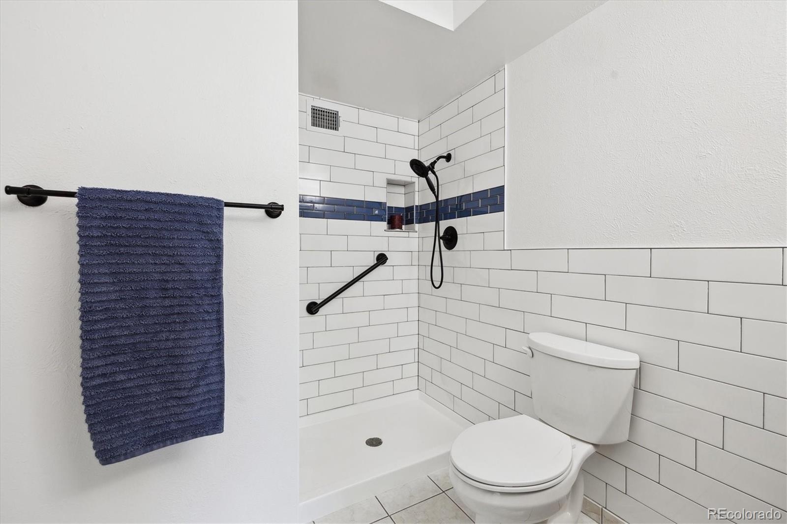 MLS Image #11 for 660 s alton way 3b,denver, Colorado