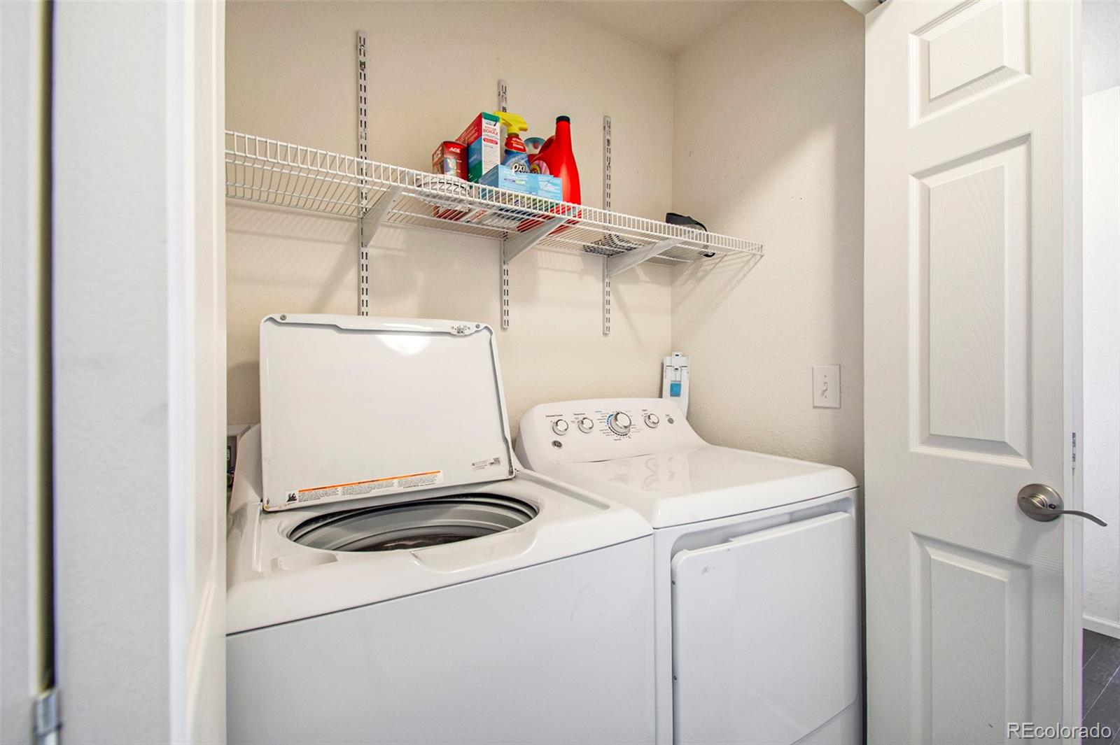 MLS Image #16 for 15165 e 16th place,aurora, Colorado