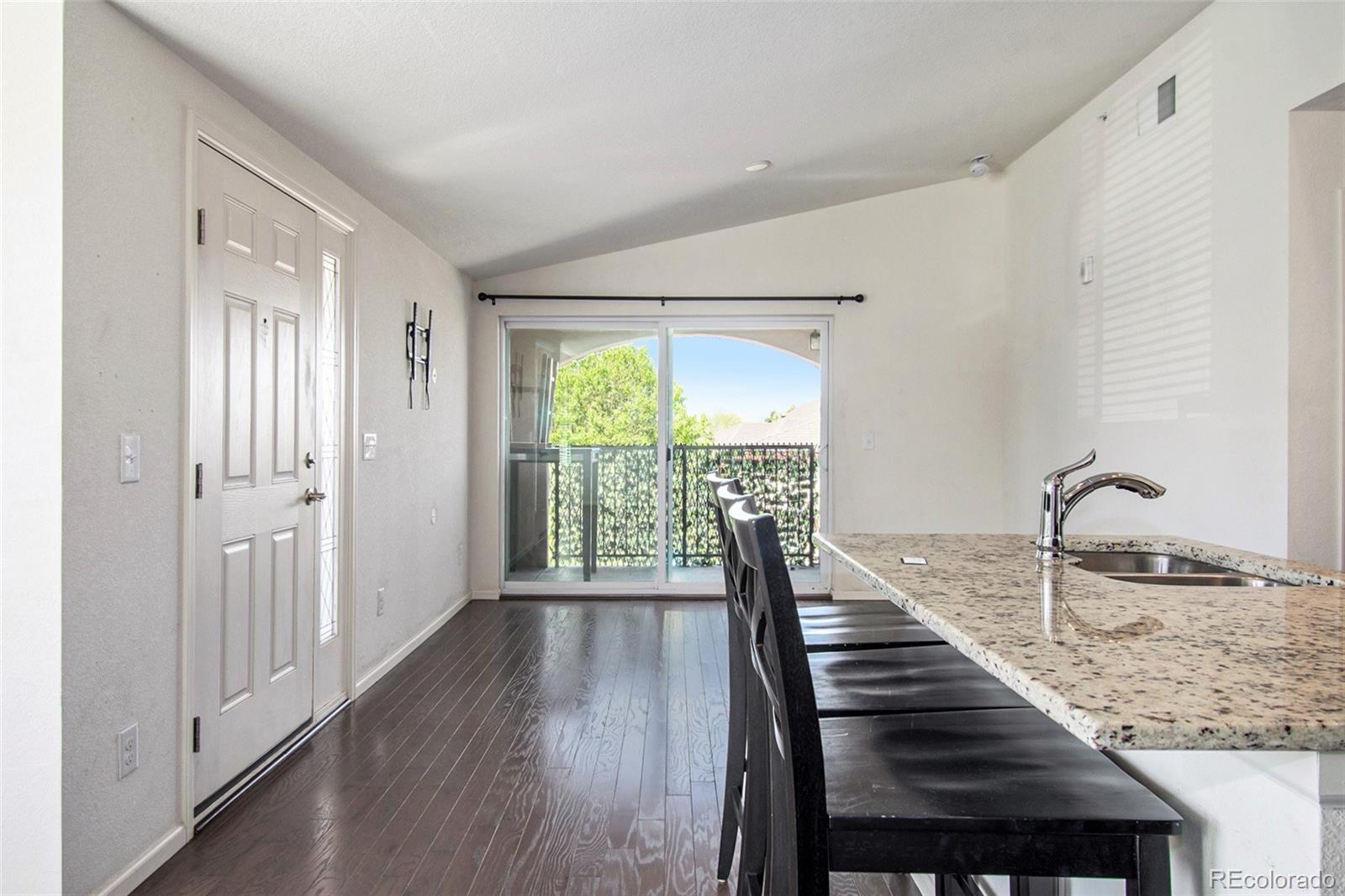 MLS Image #3 for 15165 e 16th place,aurora, Colorado