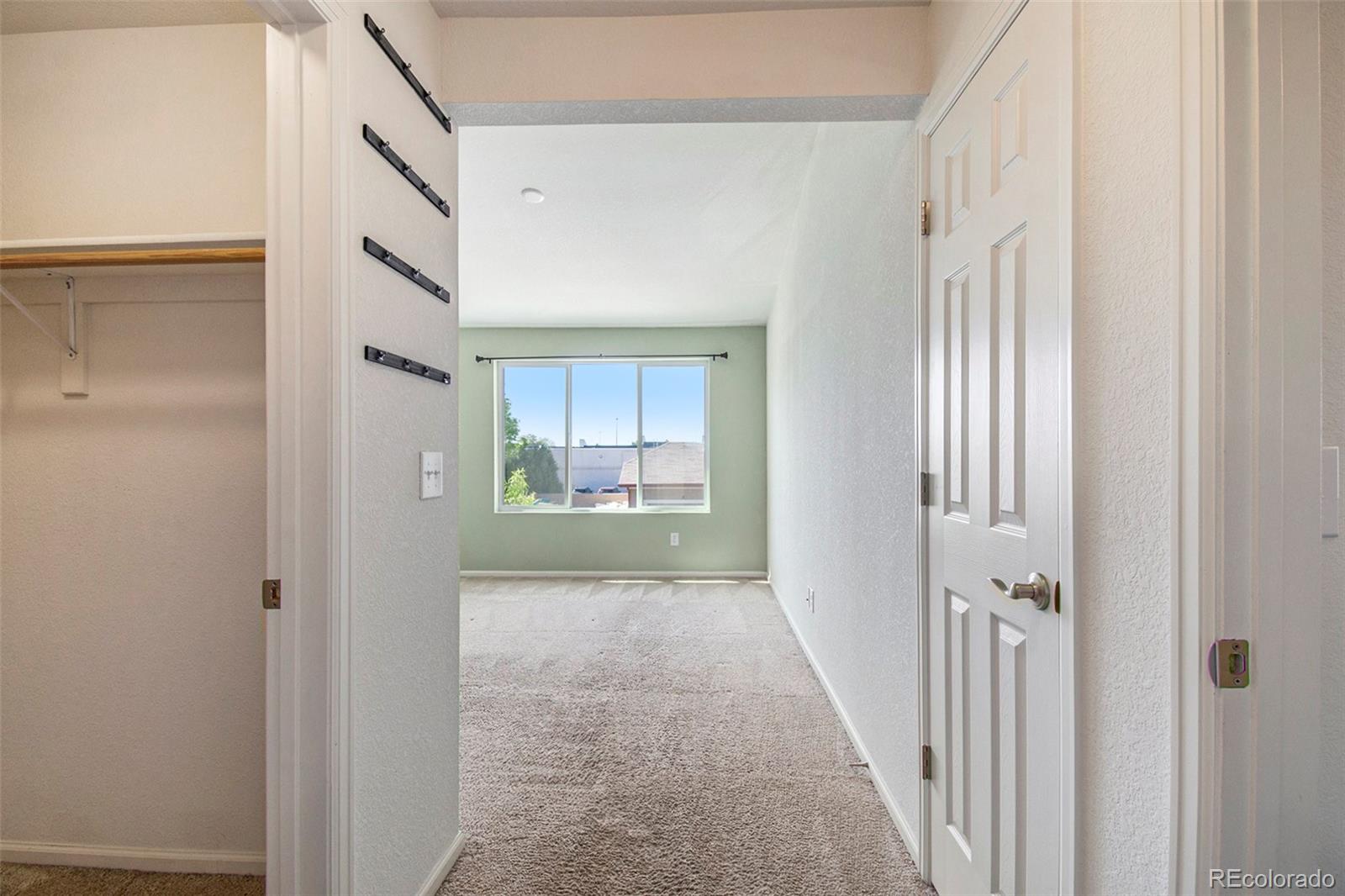 MLS Image #9 for 15165 e 16th place,aurora, Colorado