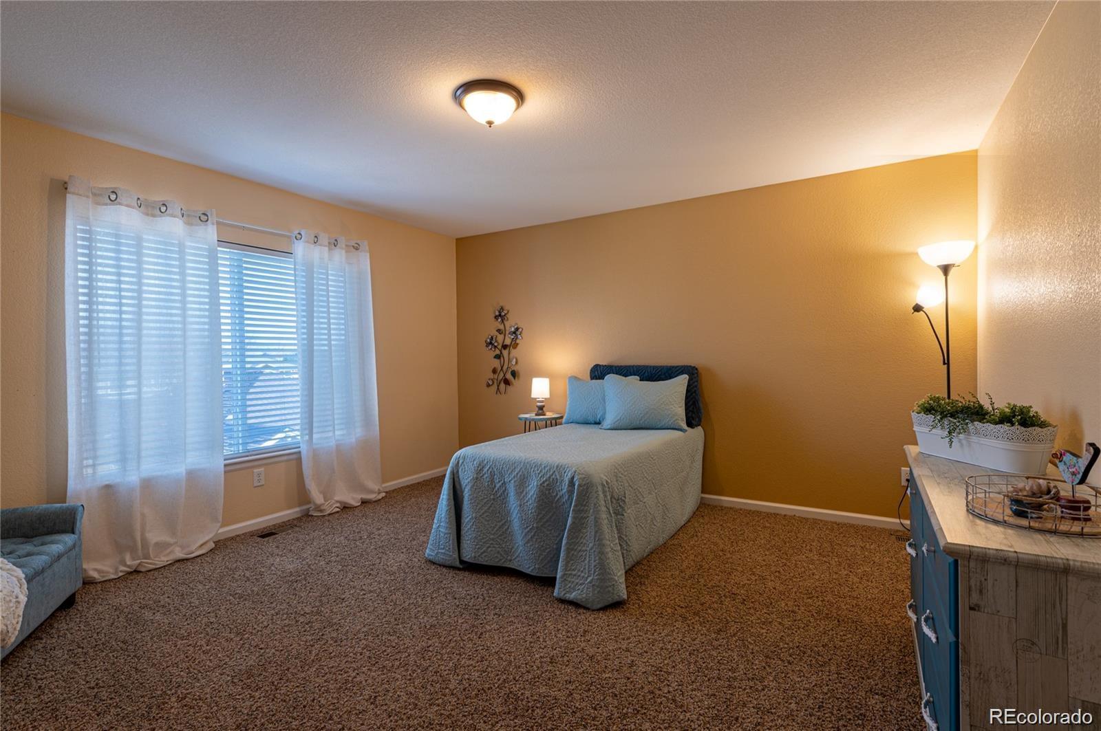 MLS Image #19 for 4902 s zephyr street,littleton, Colorado
