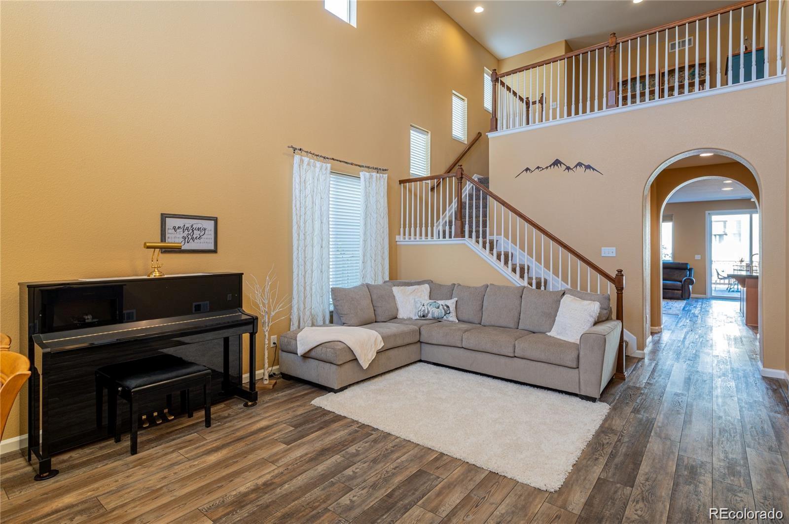 MLS Image #3 for 4902 s zephyr street,littleton, Colorado