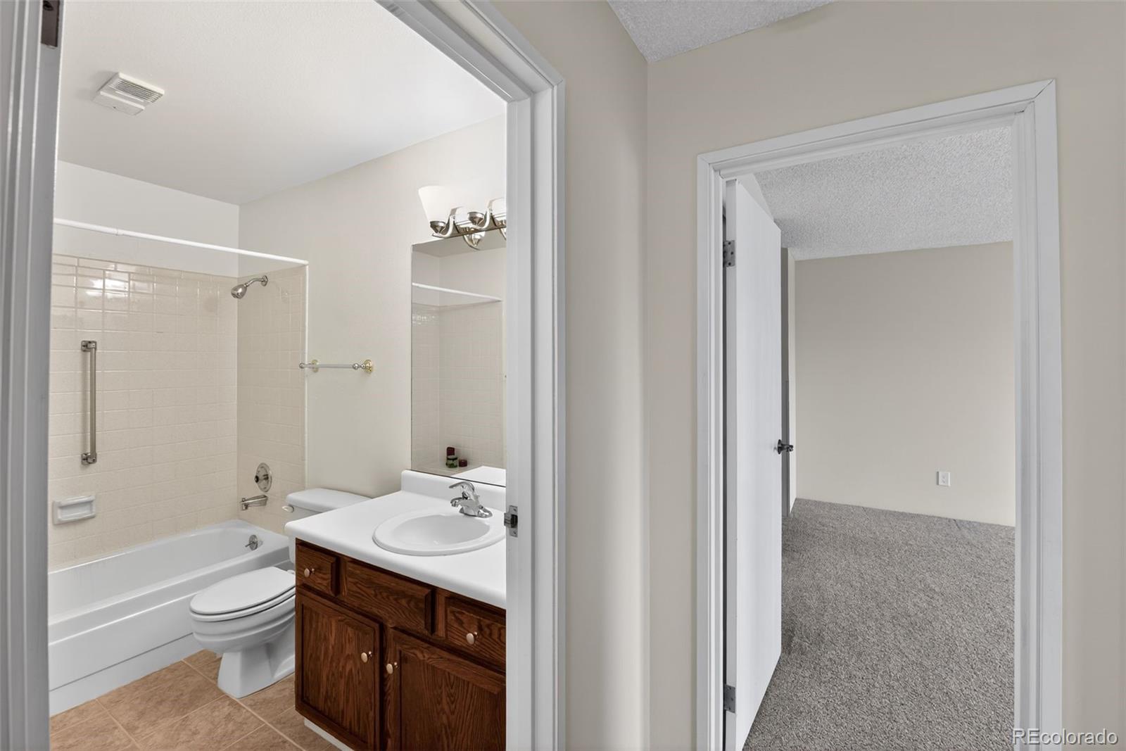 MLS Image #17 for 14001 e marina drive,aurora, Colorado