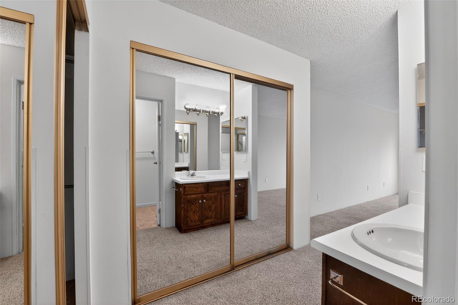MLS Image #22 for 14001 e marina drive,aurora, Colorado