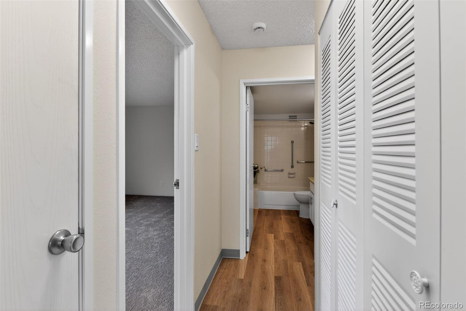 MLS Image #28 for 14152 e linvale place,aurora, Colorado