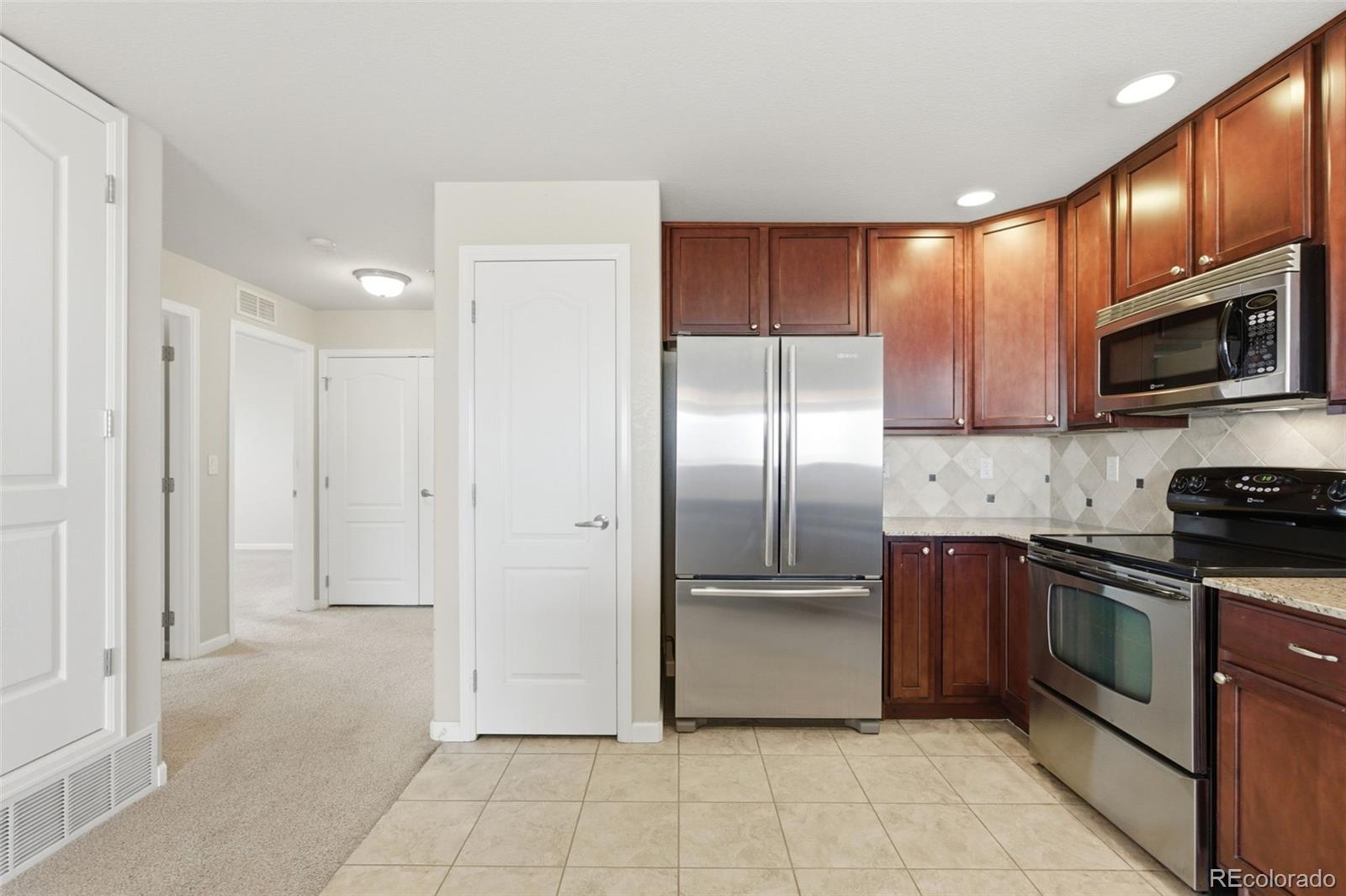 MLS Image #11 for 6223  kilmer loop,golden, Colorado