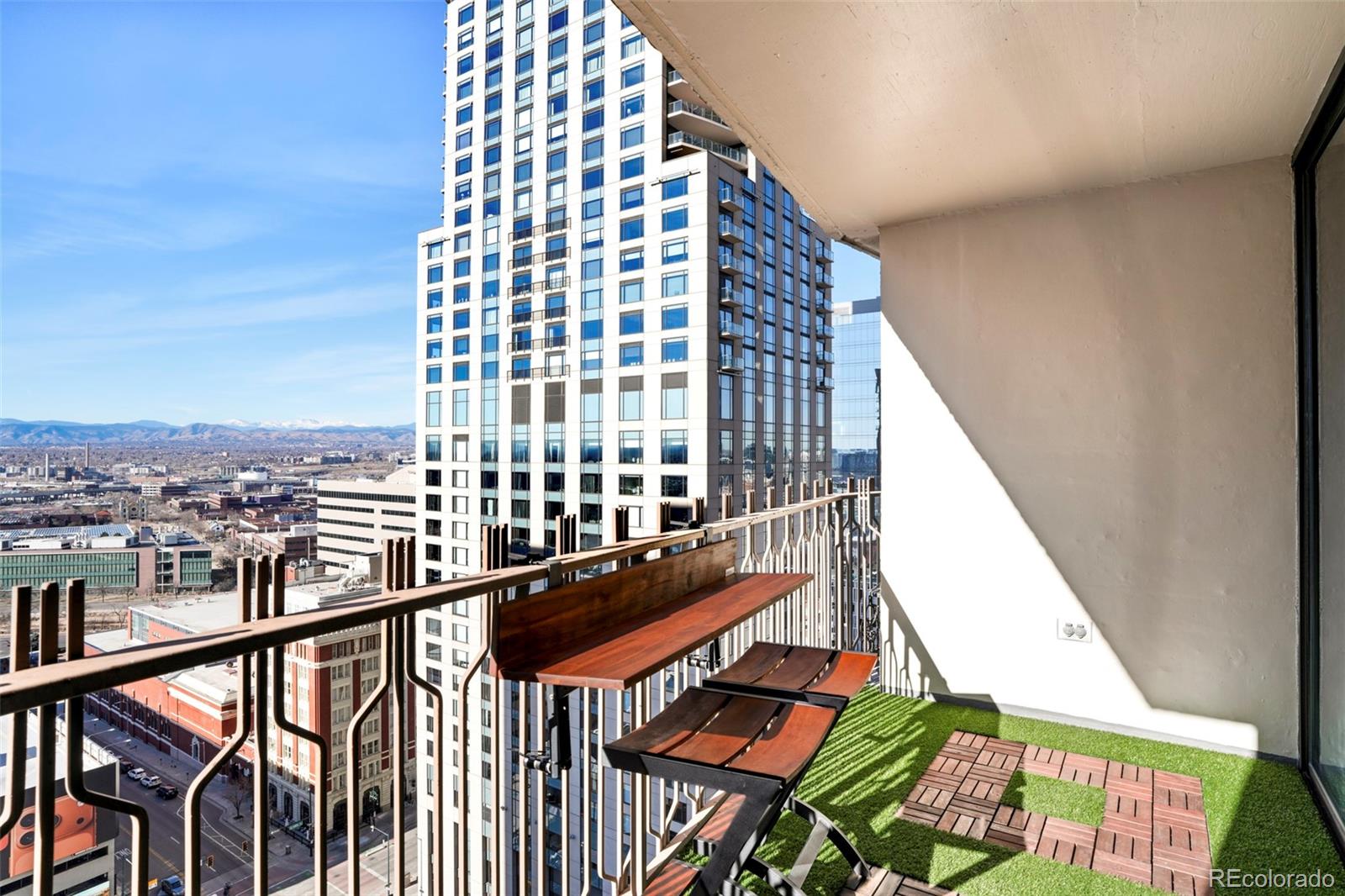 MLS Image #13 for 1020  15th street,denver, Colorado
