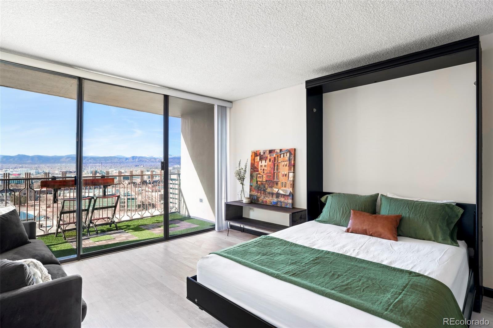 MLS Image #4 for 1020  15th street,denver, Colorado