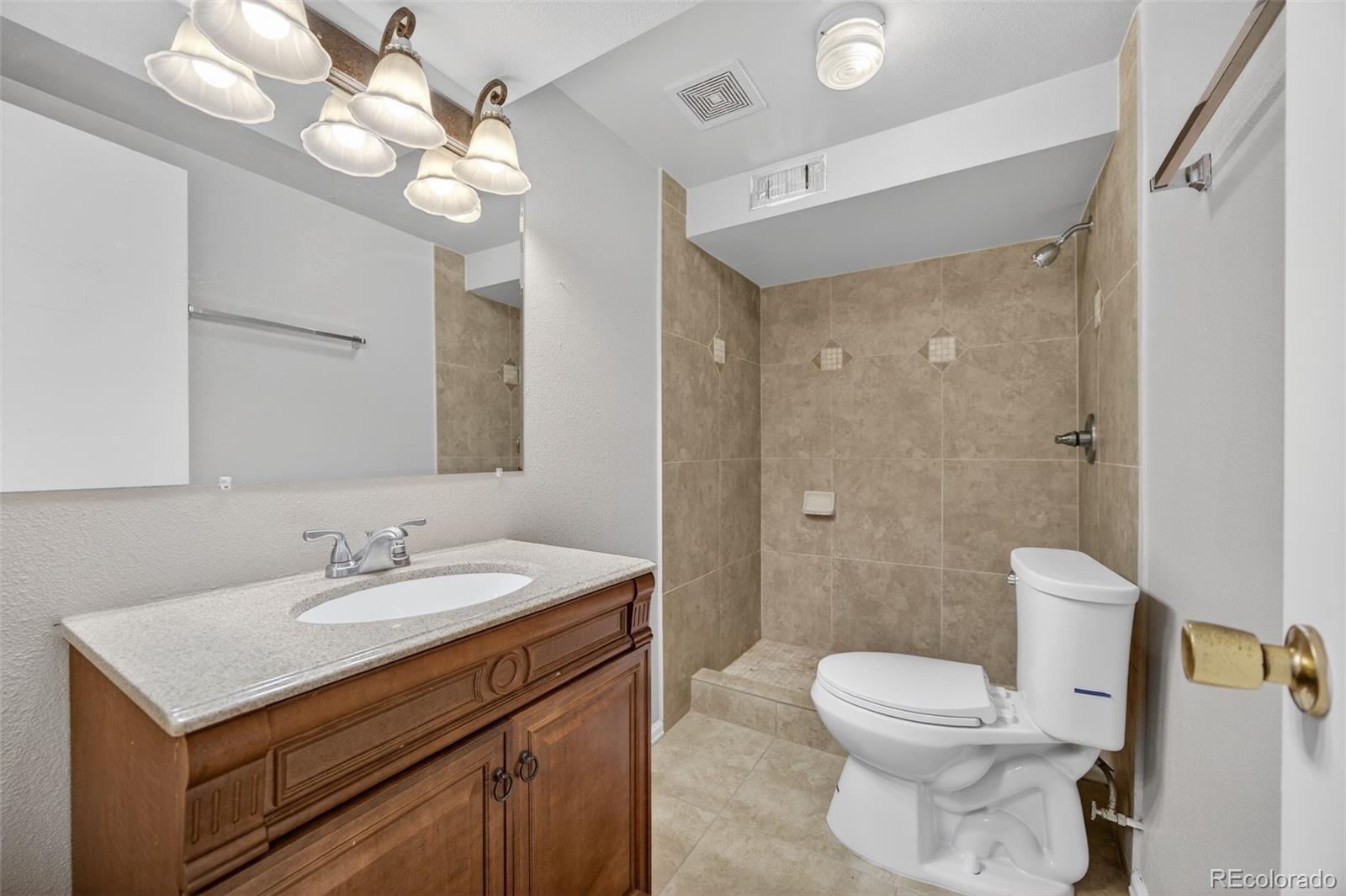 MLS Image #41 for 4110 s evanston circle b,aurora, Colorado