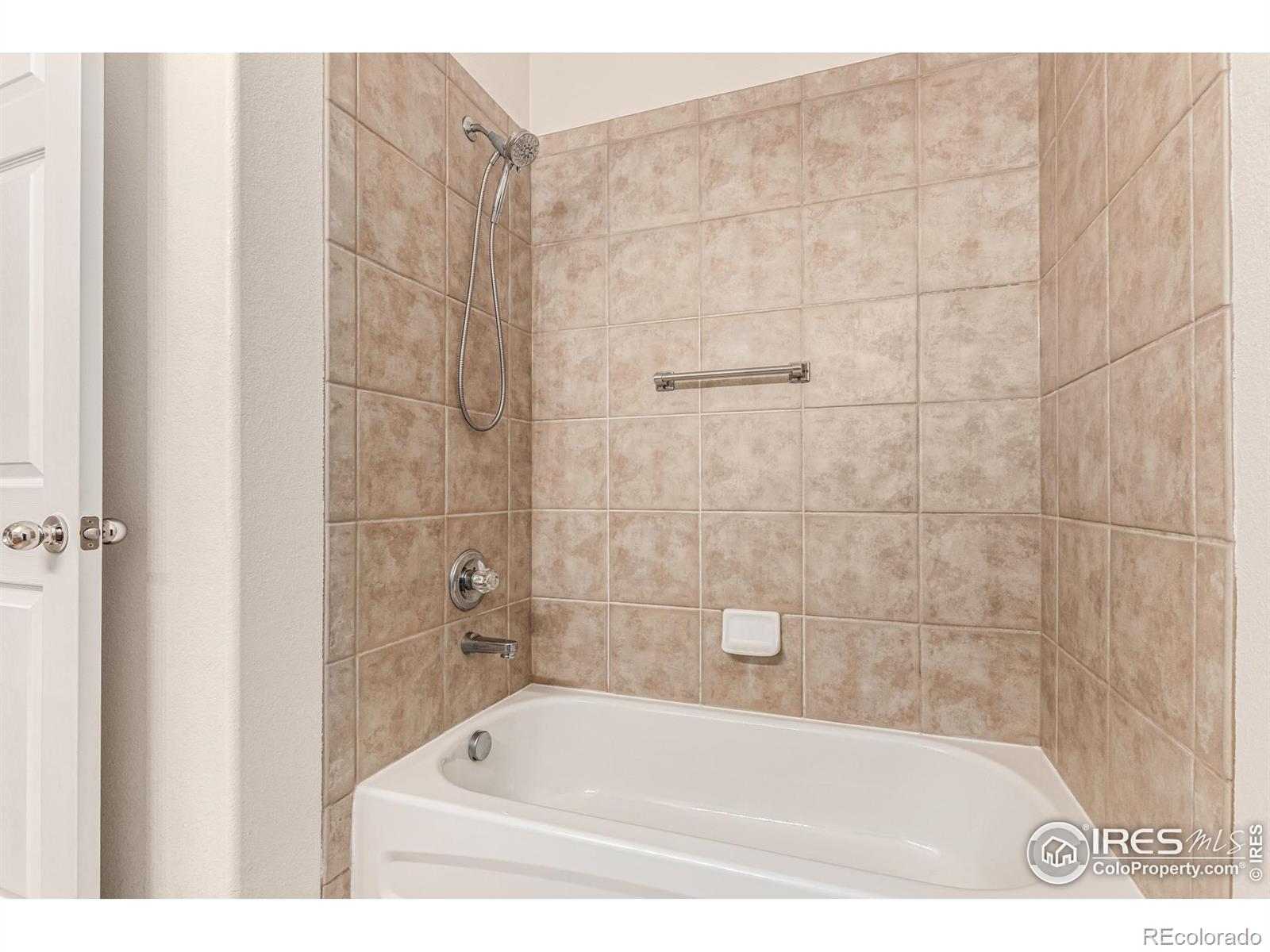 MLS Image #24 for 18766 e yale circle,aurora, Colorado