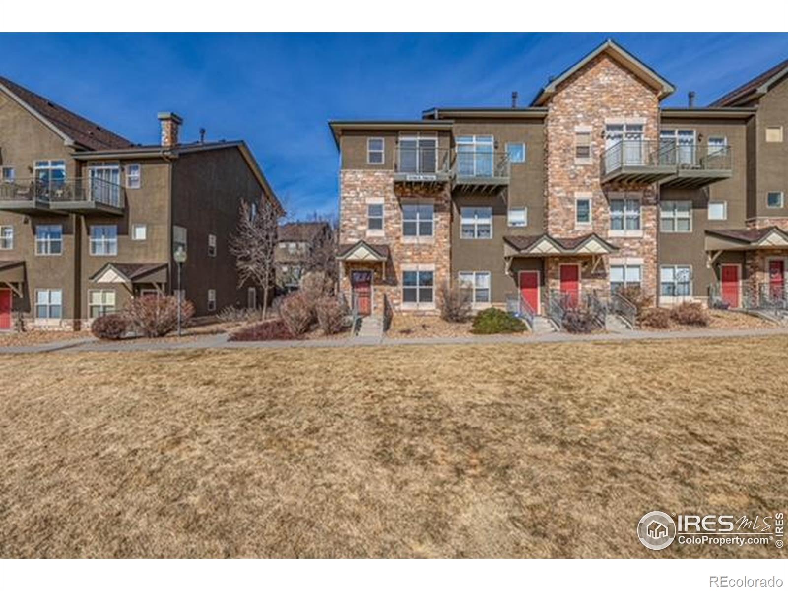 MLS Image #3 for 18766 e yale circle,aurora, Colorado