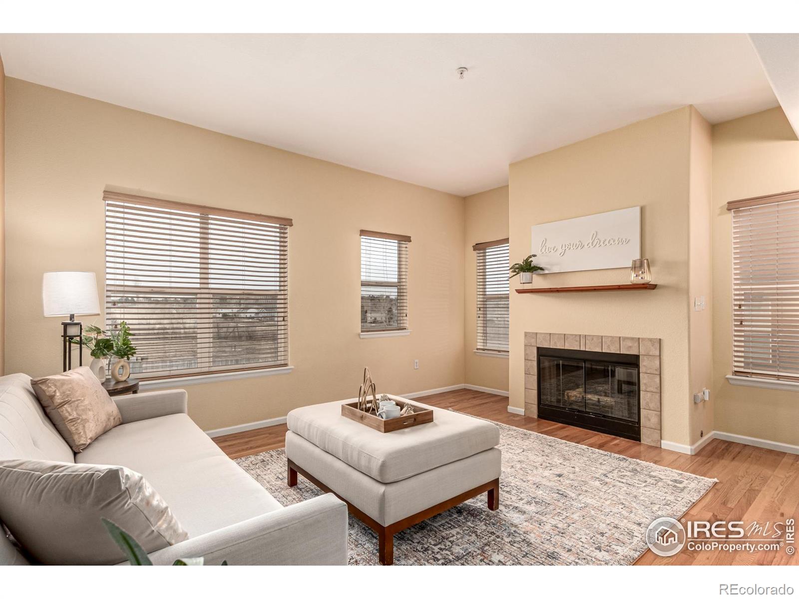 MLS Image #7 for 18766 e yale circle,aurora, Colorado