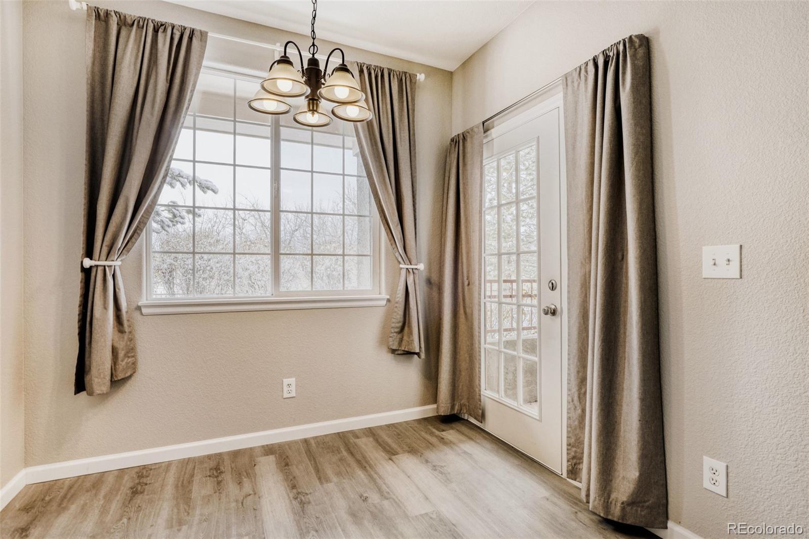 MLS Image #8 for 22560 e ontario drive,aurora, Colorado