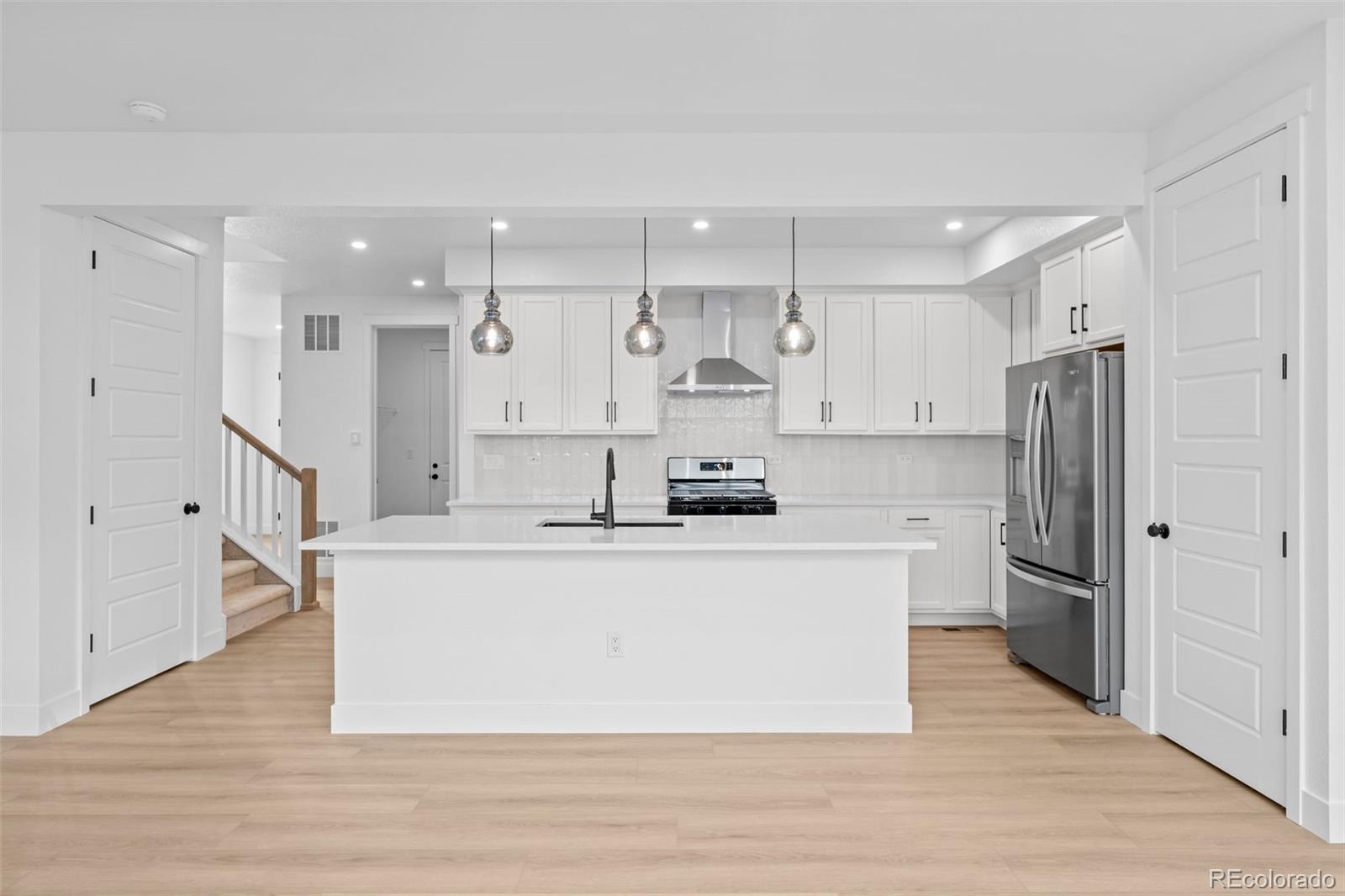 MLS Image #2 for 4885  noris avenue,morrison, Colorado