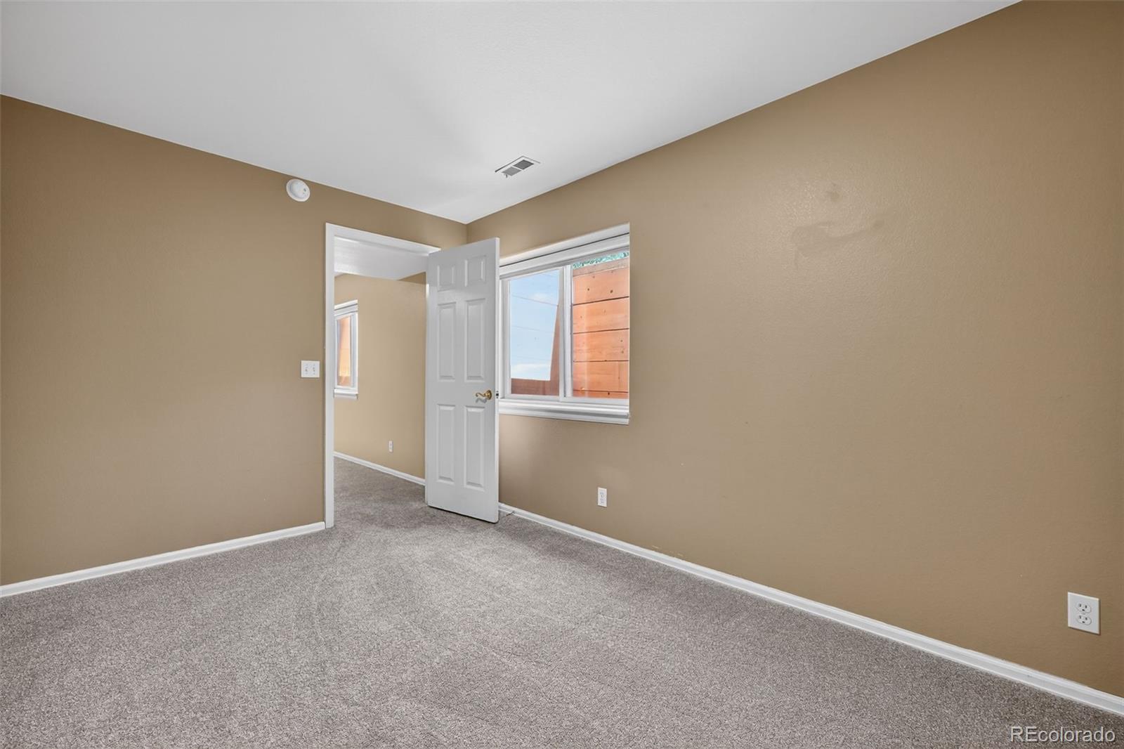MLS Image #29 for 12  luxury lane,colorado springs, Colorado