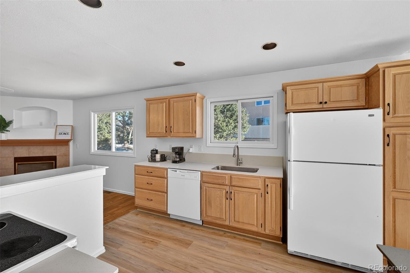 MLS Image #8 for 12  luxury lane,colorado springs, Colorado