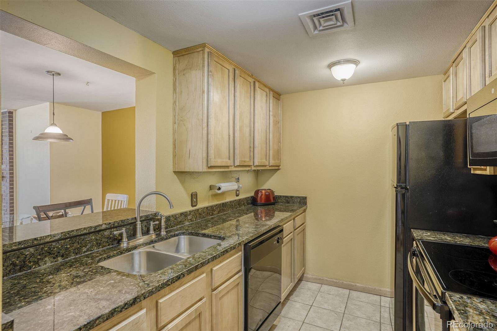 MLS Image #3 for 800 n pearl street 403,denver, Colorado