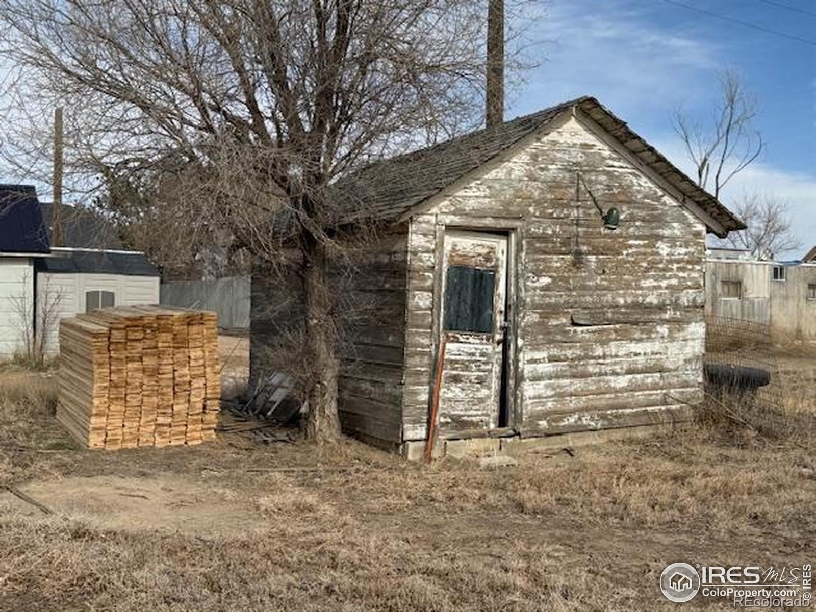 MLS Image #12 for 303  lee street,briggsdale, Colorado