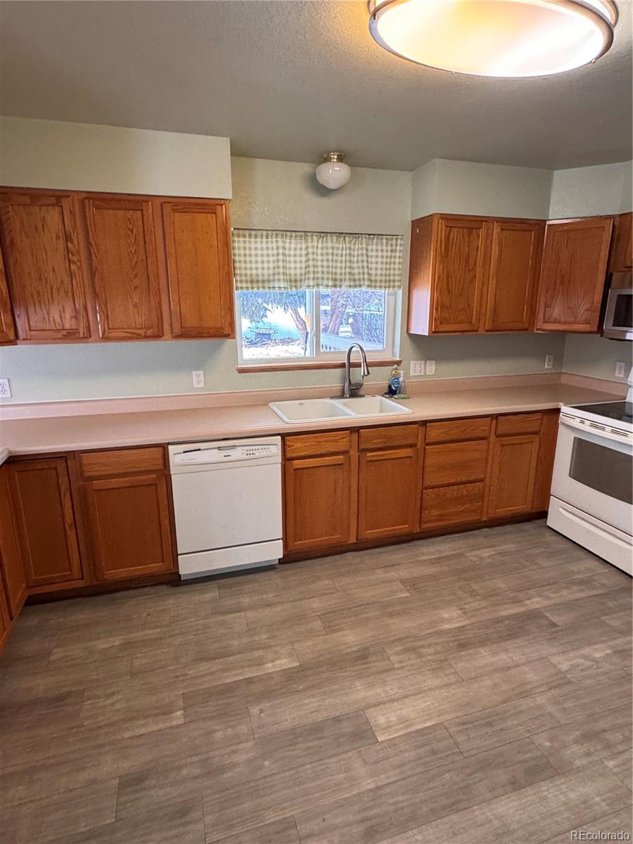 MLS Image #6 for 2406  park avenue,alamosa, Colorado