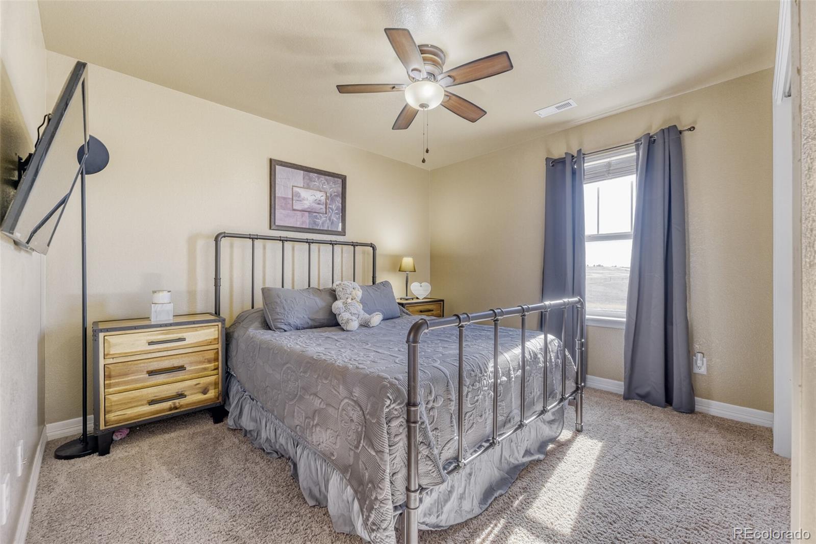 MLS Image #18 for 8247 s country club parkway,aurora, Colorado
