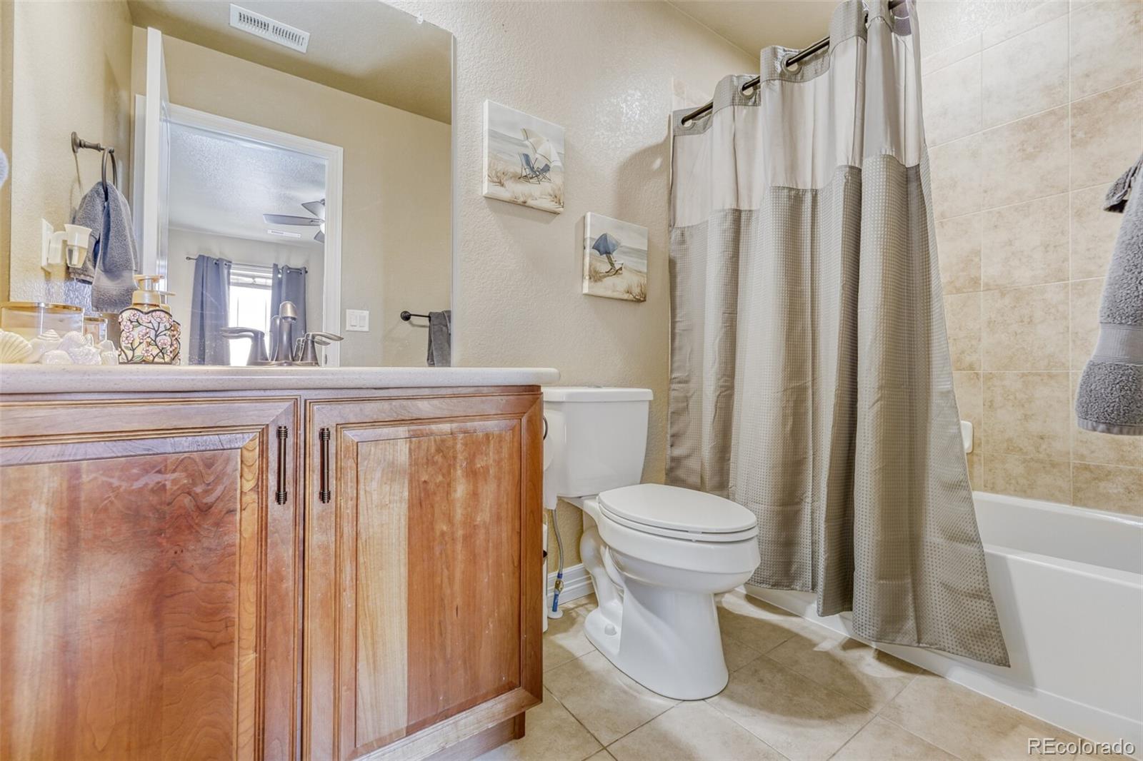 MLS Image #20 for 8247 s country club parkway,aurora, Colorado