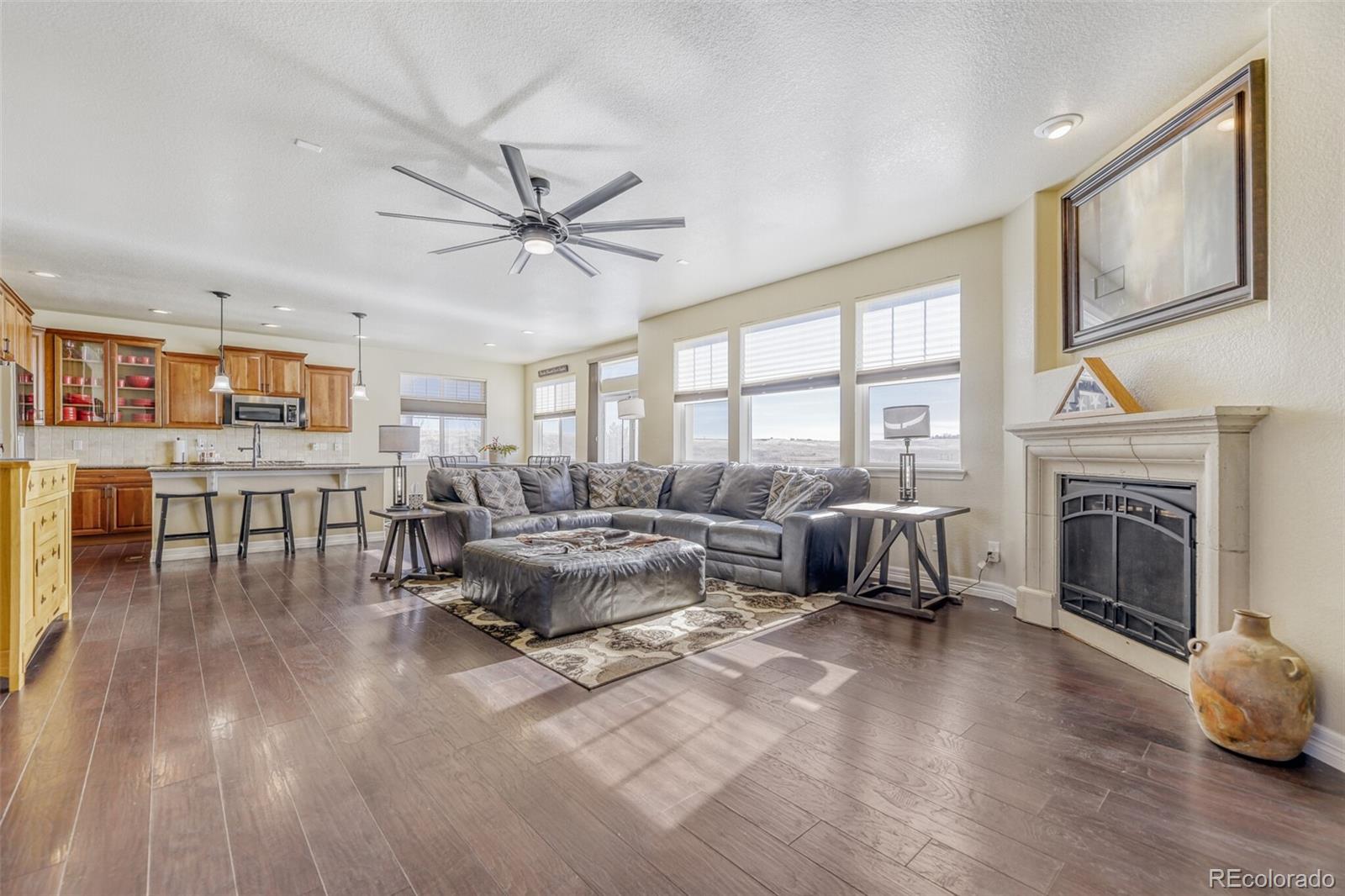 MLS Image #3 for 8247 s country club parkway,aurora, Colorado