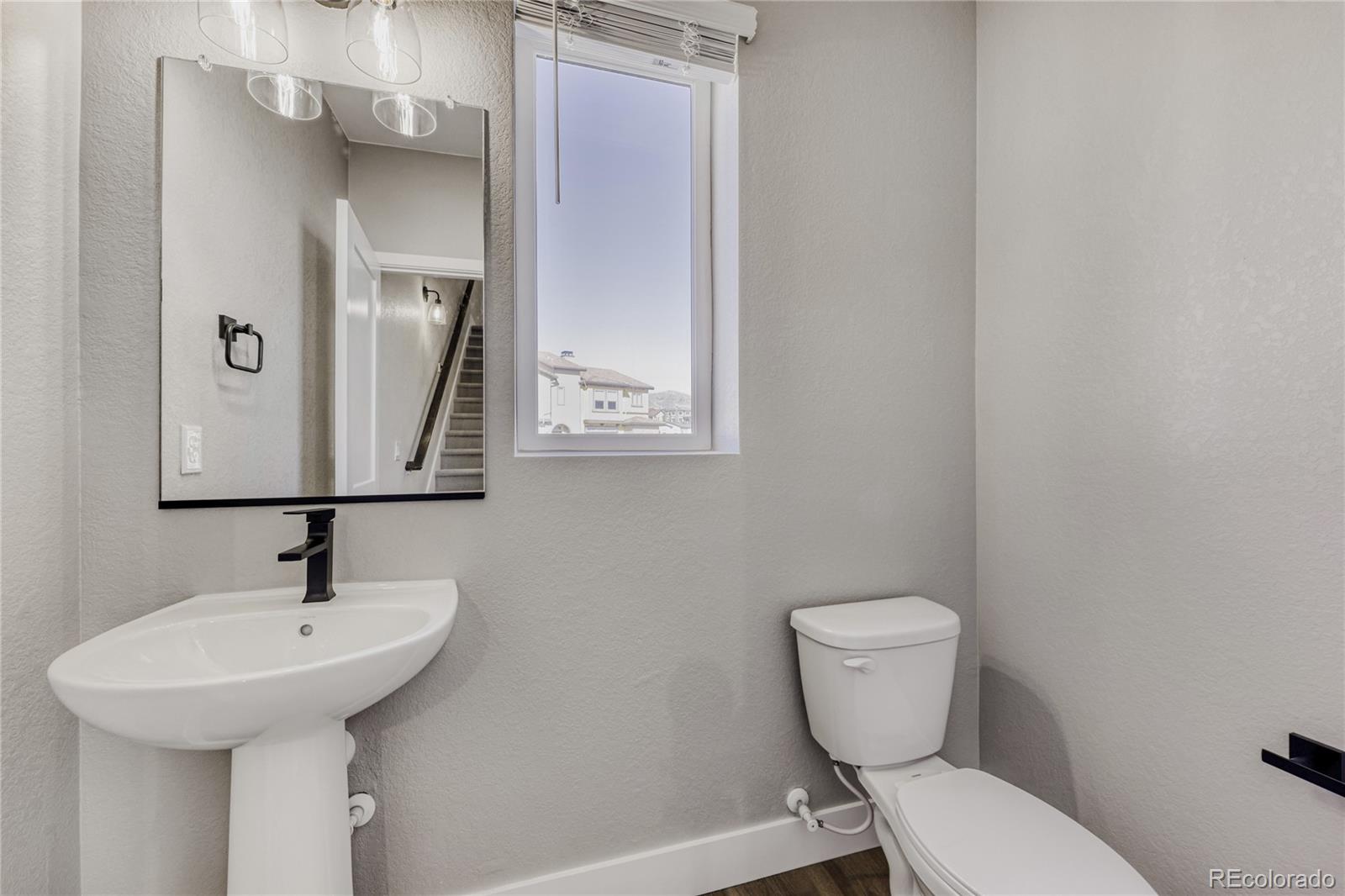 MLS Image #15 for 15514 w washburn avenue,lakewood, Colorado