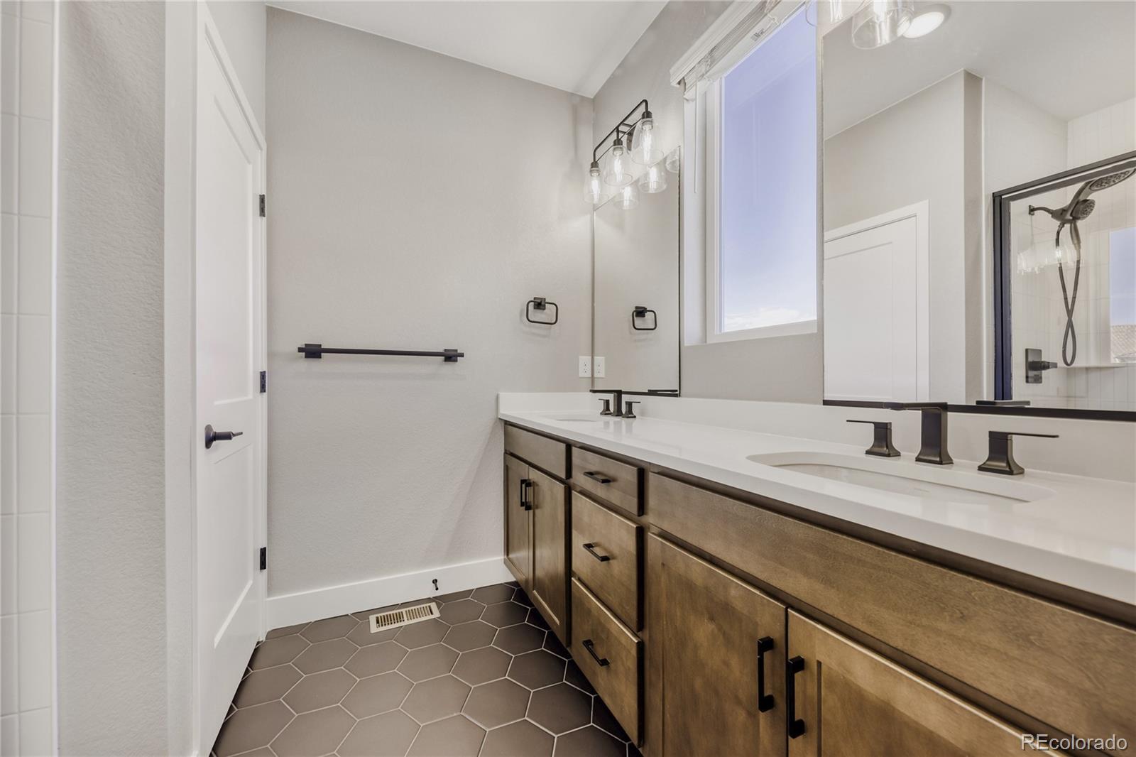 MLS Image #18 for 15514 w washburn avenue,lakewood, Colorado