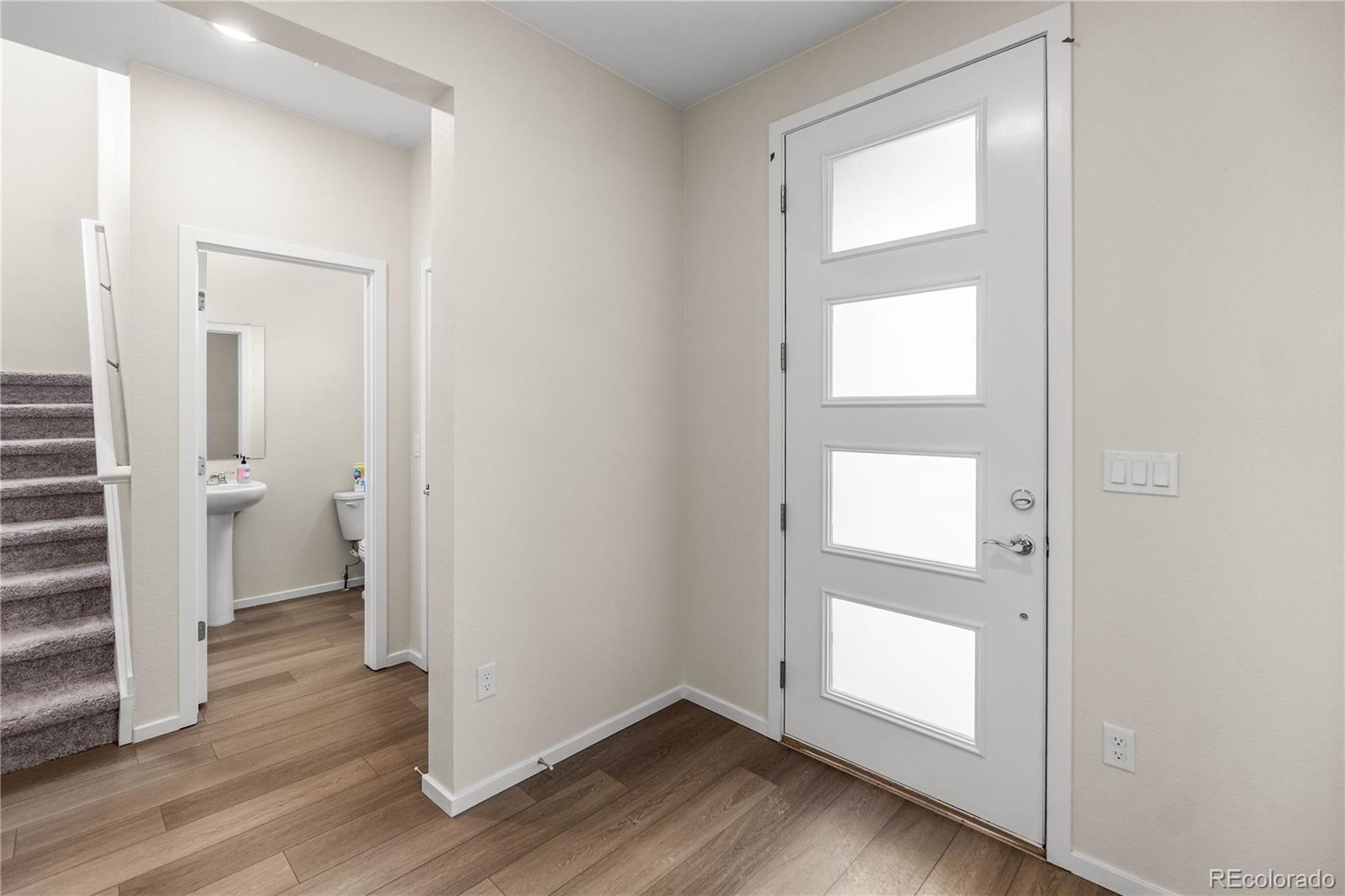 MLS Image #13 for 23630 e 41st avenue,aurora, Colorado