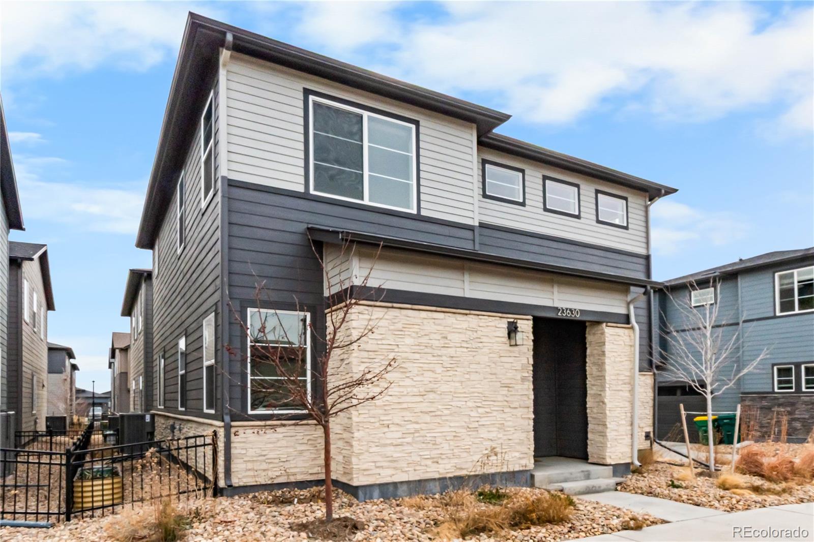MLS Image #2 for 23630 e 41st avenue,aurora, Colorado