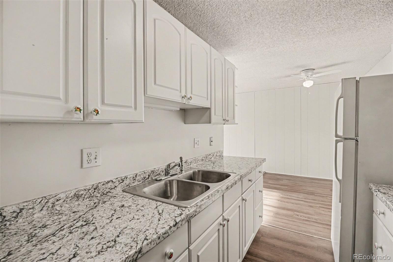 MLS Image #2 for 10211  ura lane,thornton, Colorado