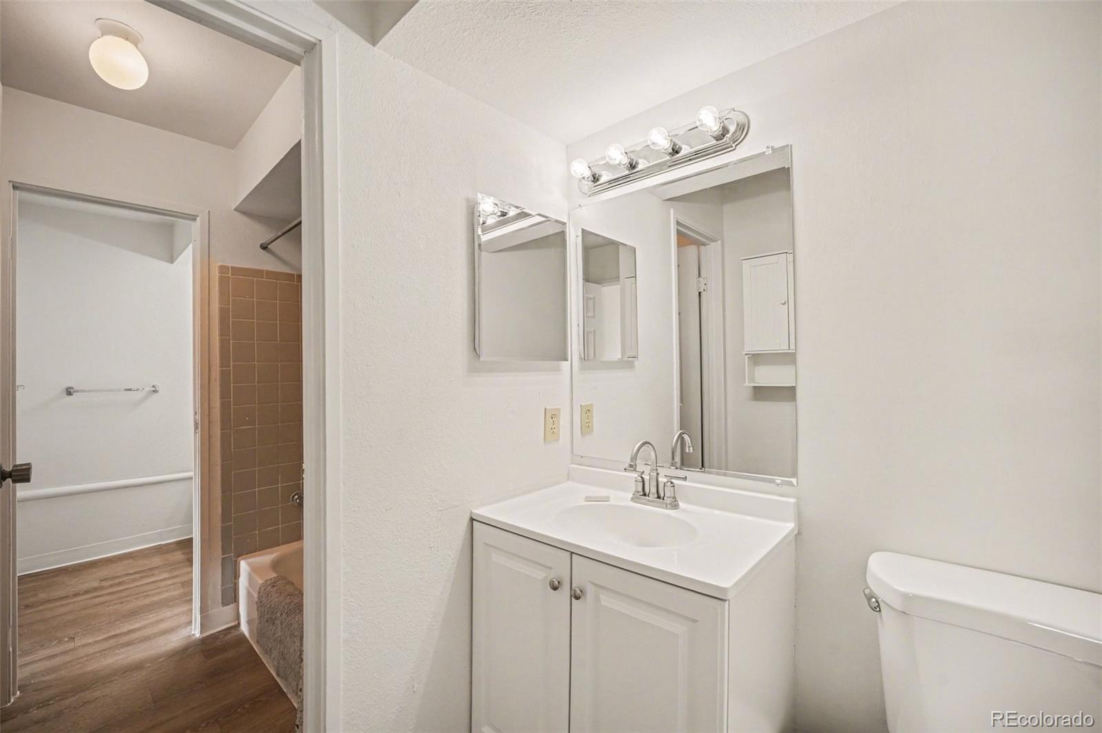 MLS Image #7 for 10211  ura lane,thornton, Colorado