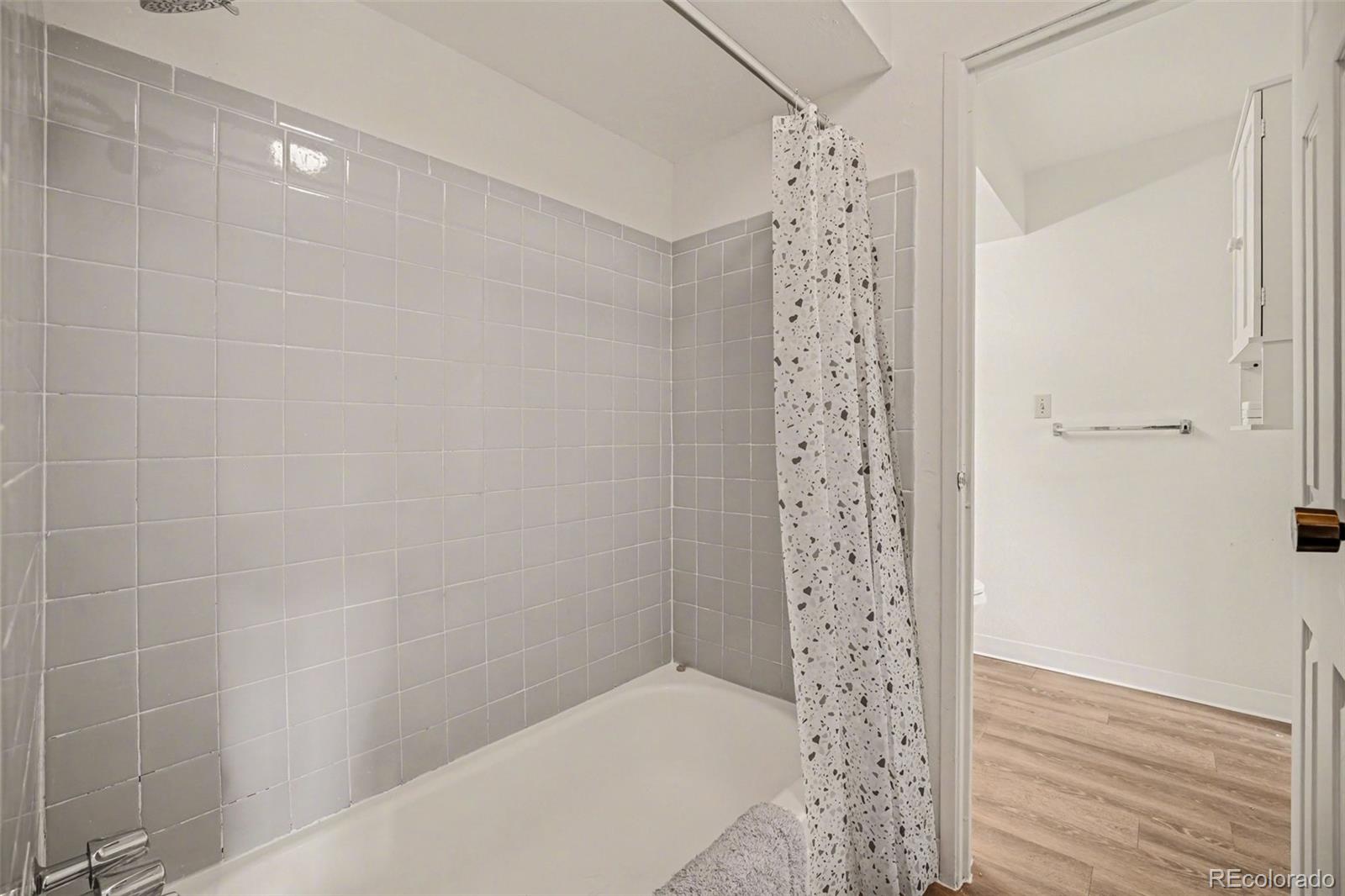 MLS Image #8 for 10211  ura lane,thornton, Colorado