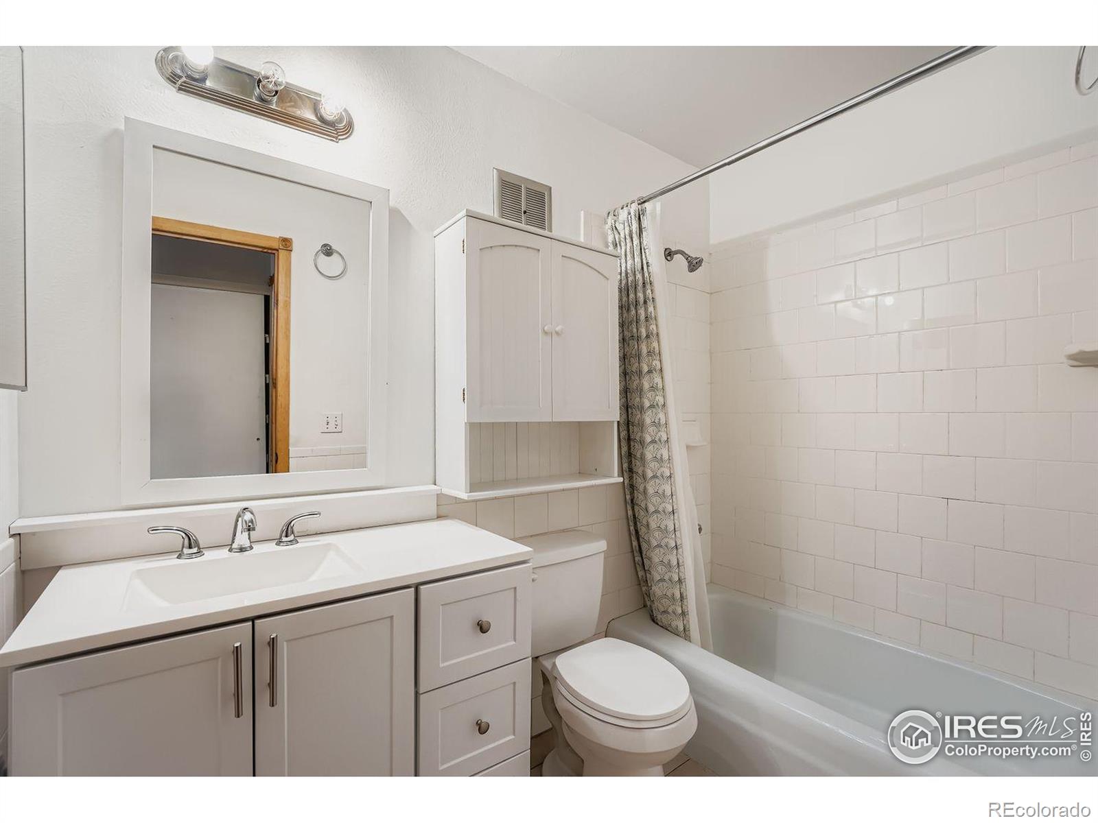 MLS Image #15 for 2469 s xanadu way,aurora, Colorado